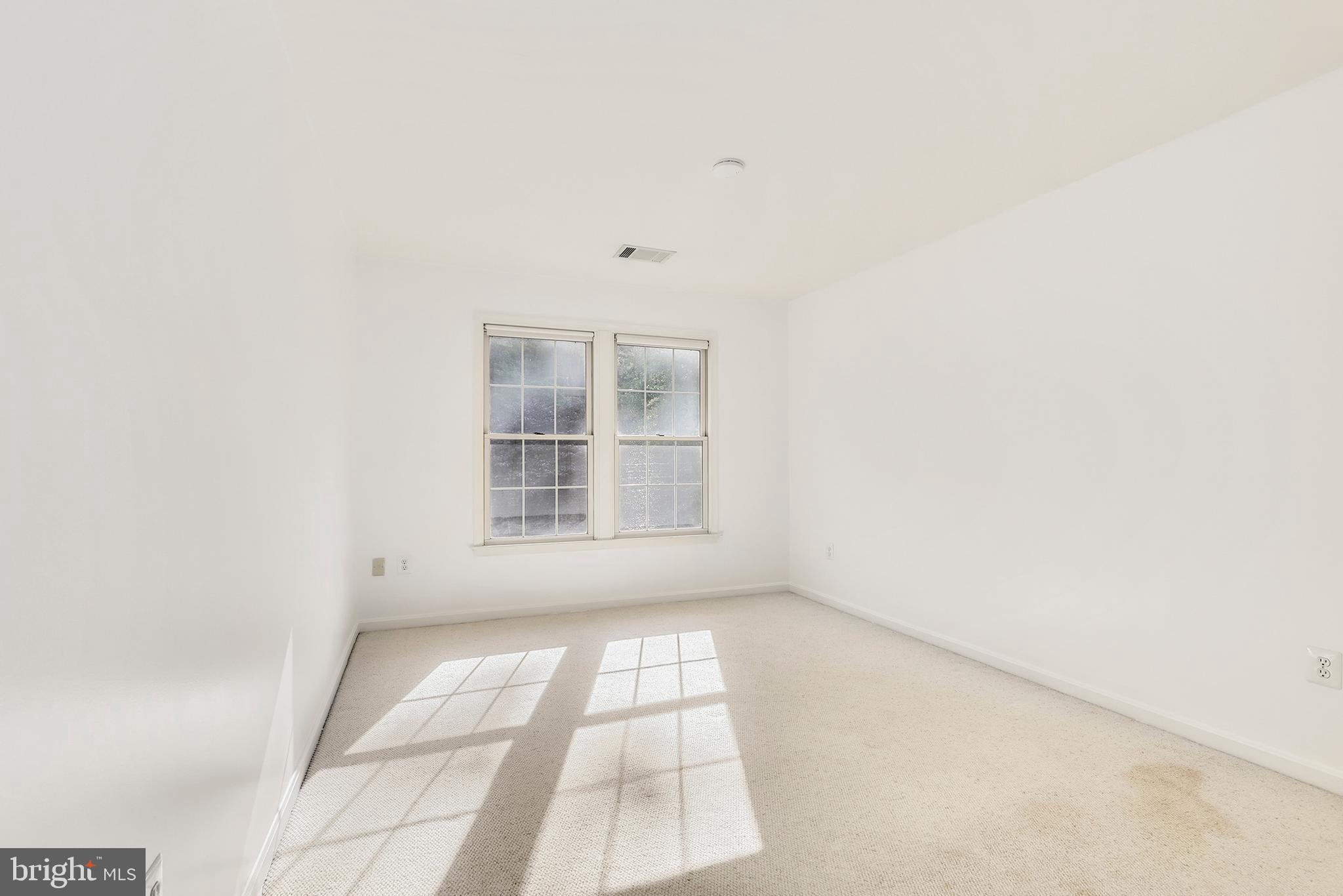 GOVERNORS RUN - Residential