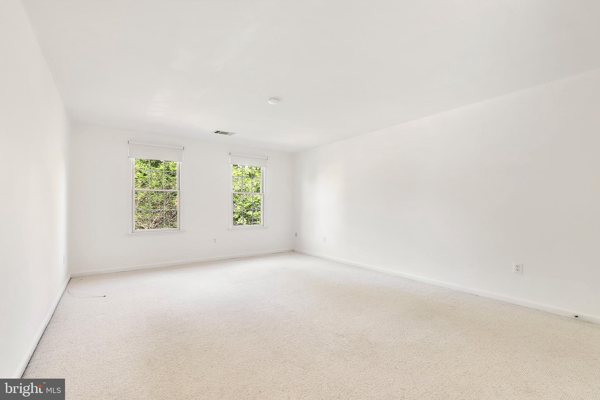 GOVERNORS RUN - Residential