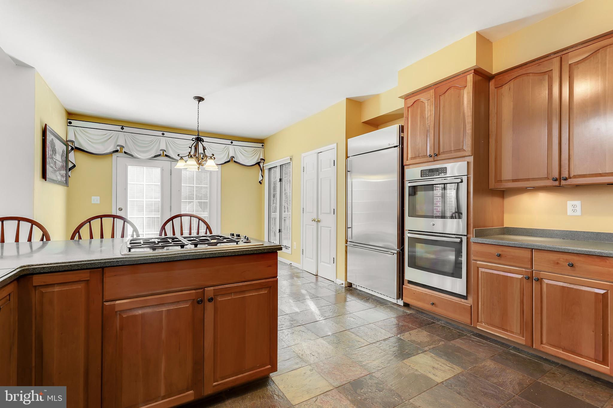 GOVERNORS RUN - Residential