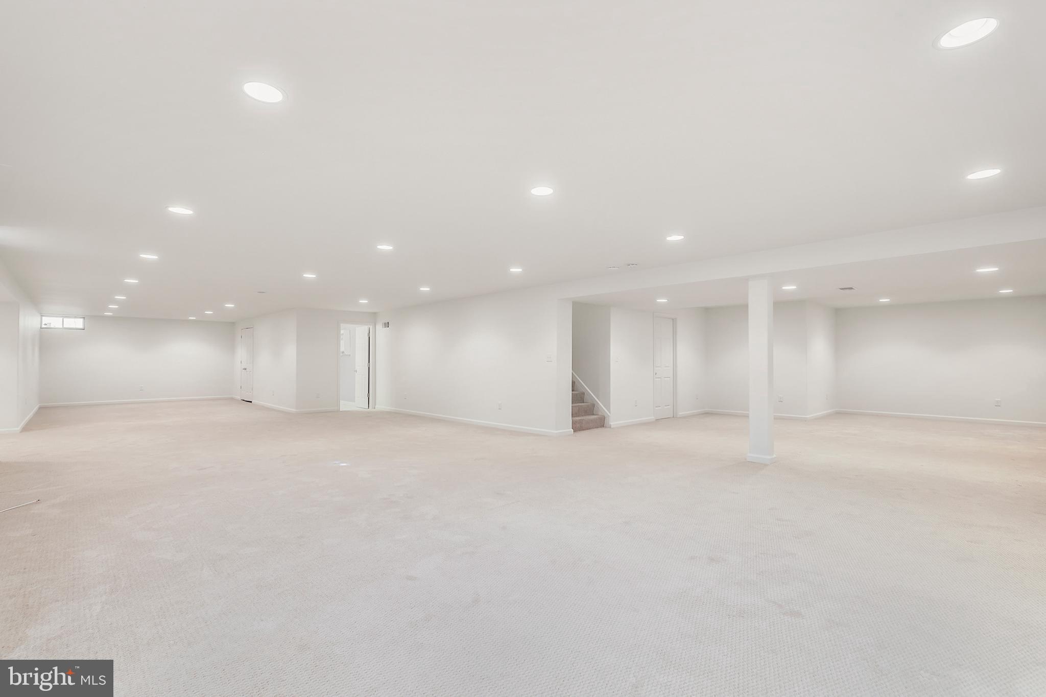 GOVERNORS RUN - Residential