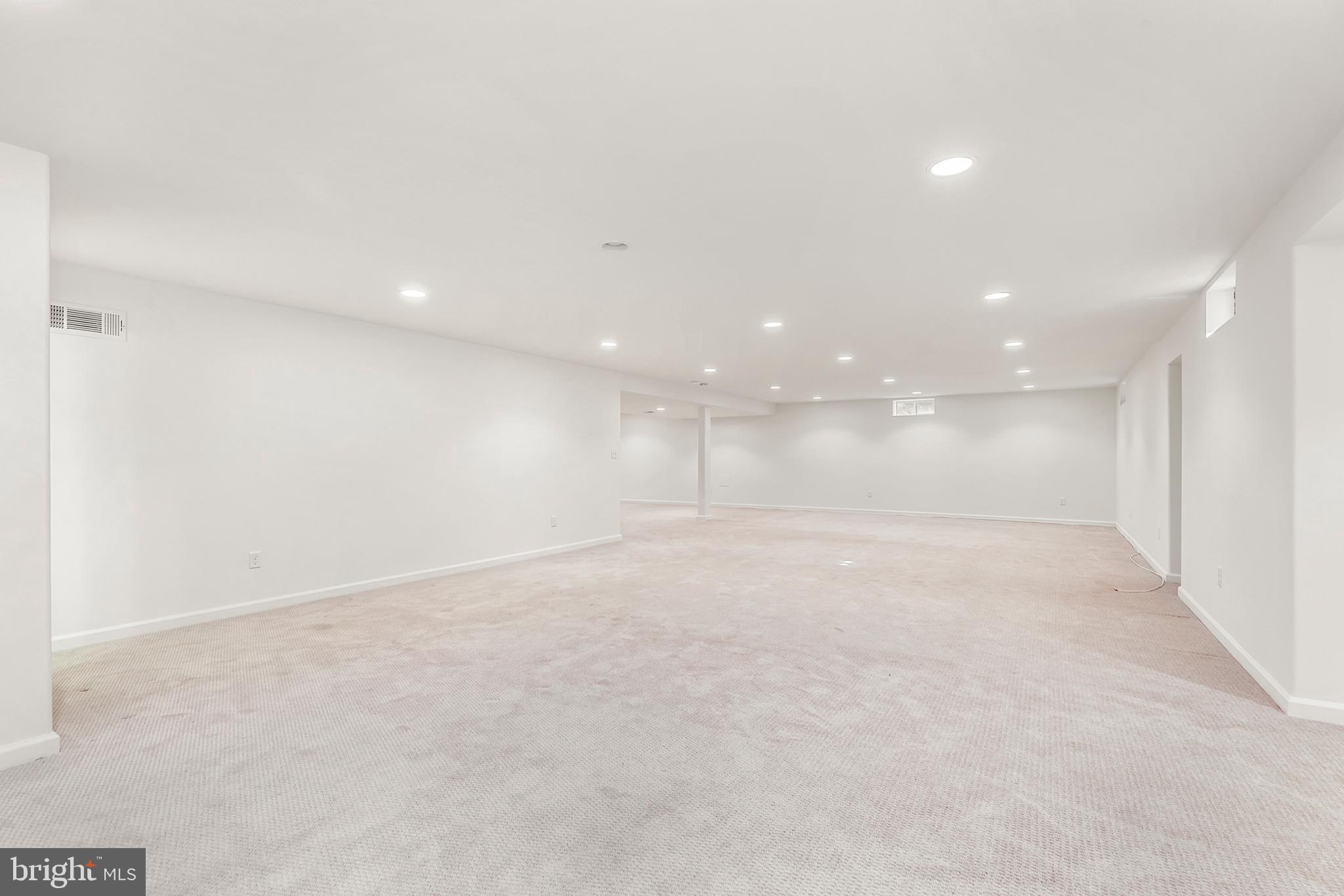 GOVERNORS RUN - Residential