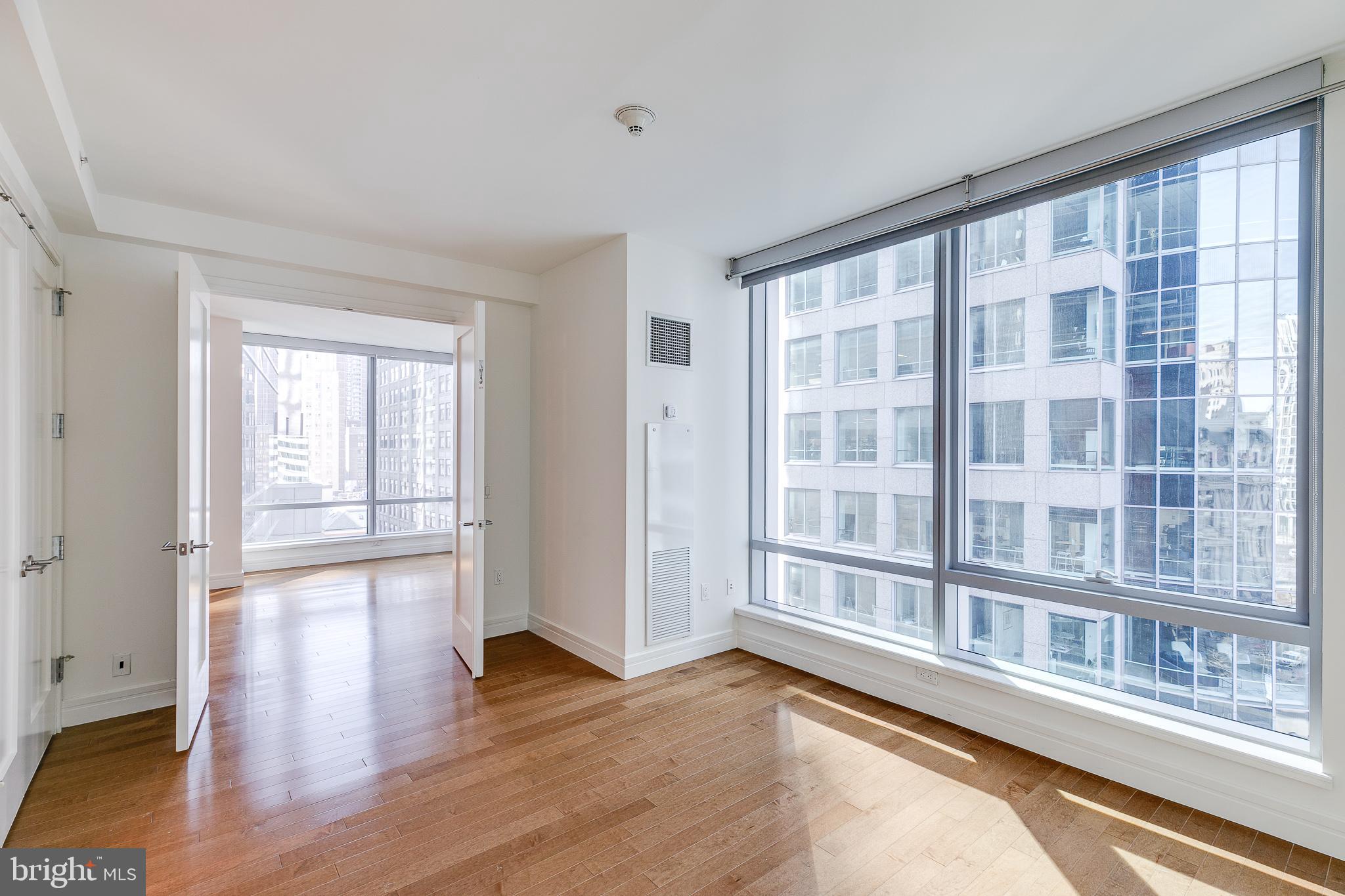 AVENUE OF THE ARTS - Residential Lease