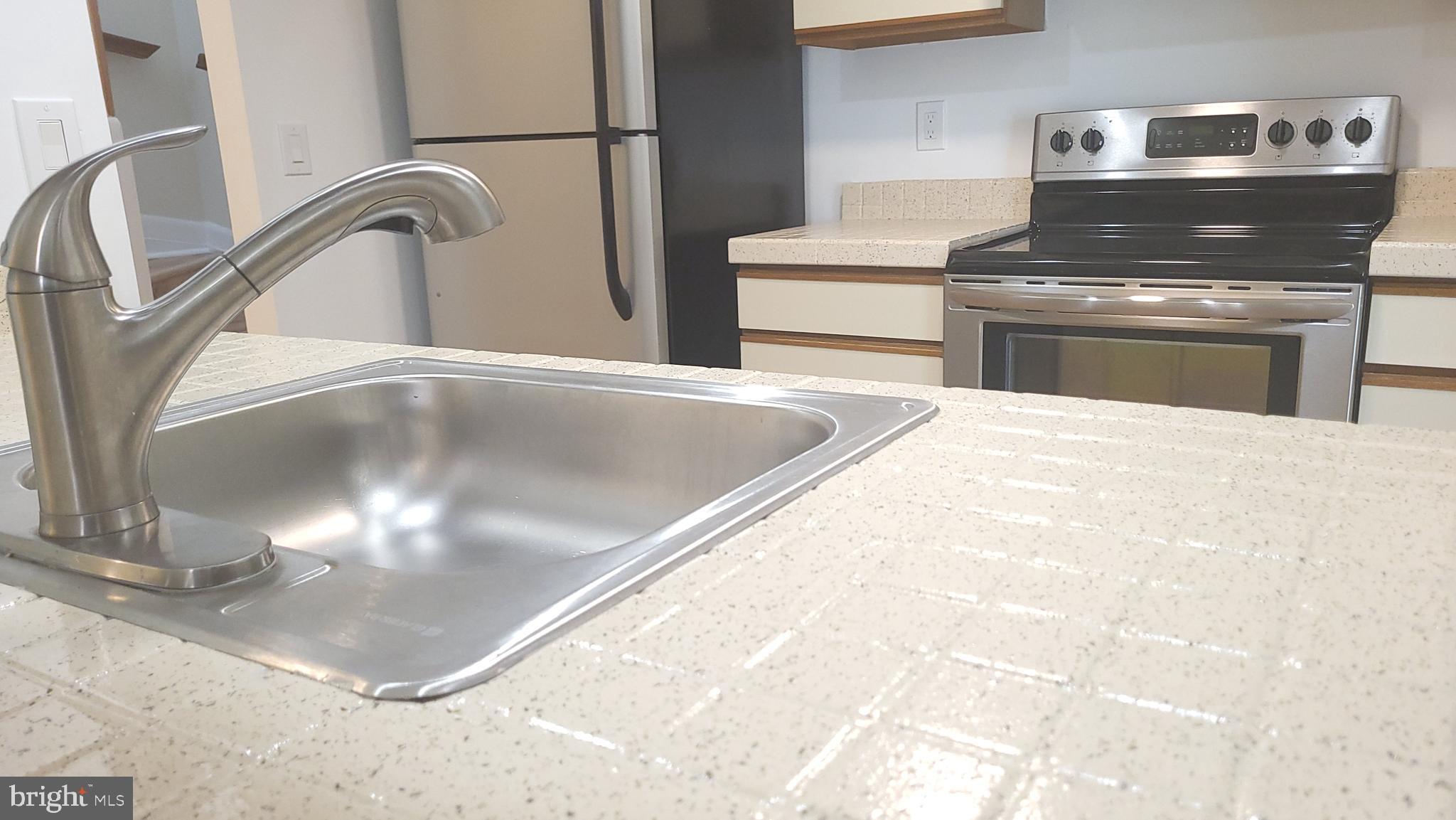 MARLBOROUGH CONDOMINIUM - Residential Lease