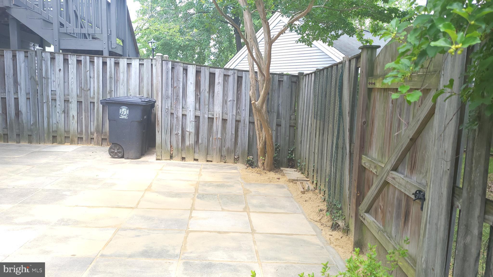 MARLBOROUGH CONDOMINIUM - Residential Lease