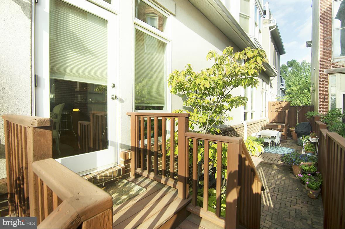 BUTCHER'S HILL - Residential Lease