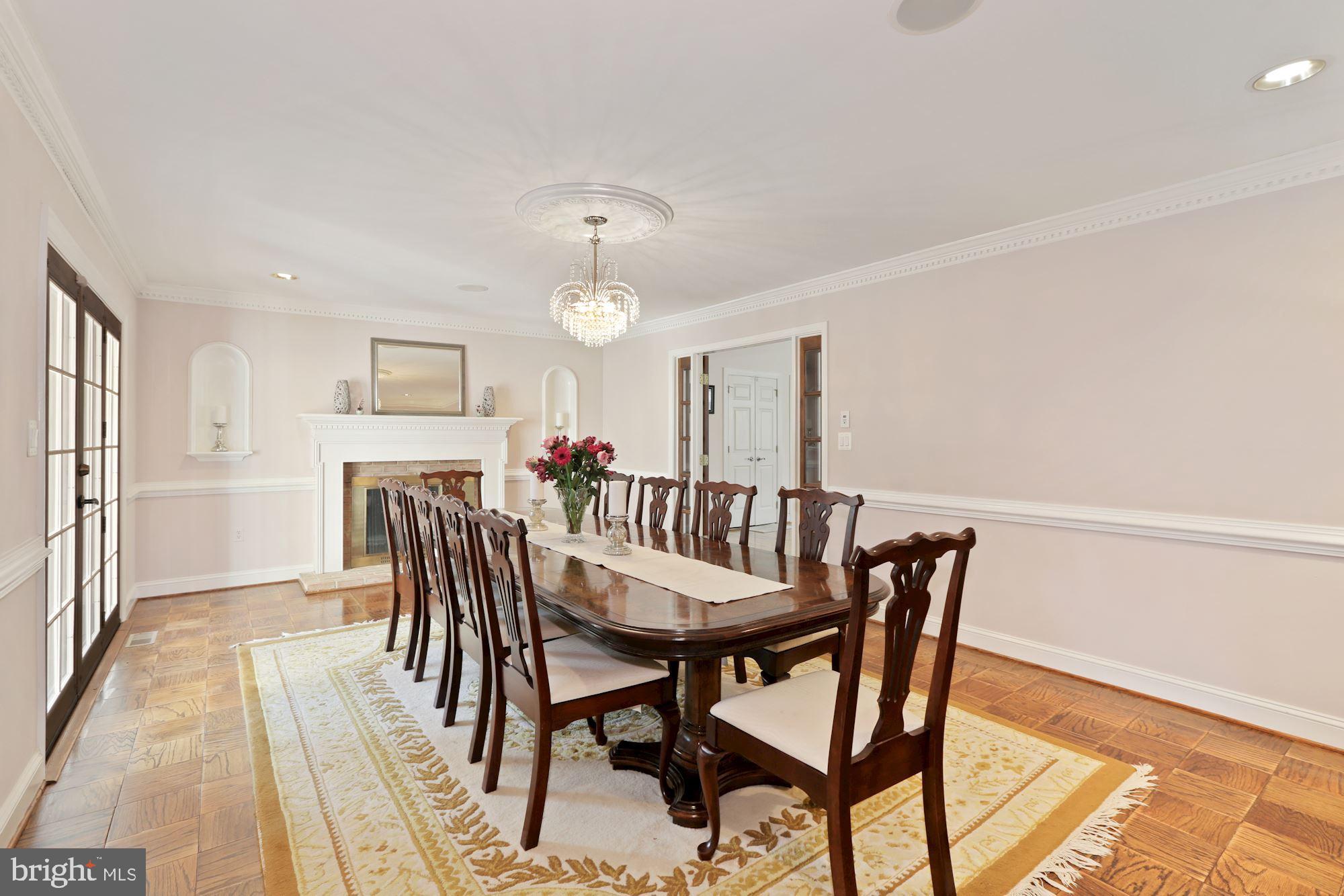 GLEN MILL KNOLLS - Residential