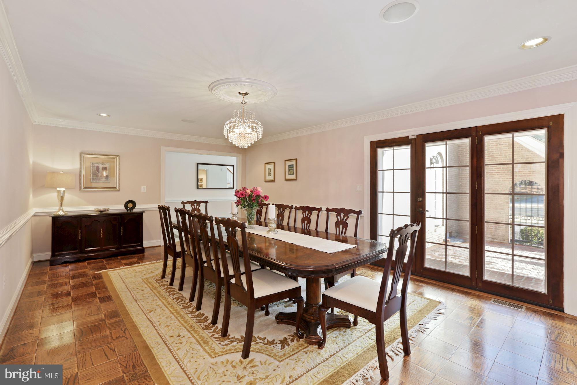 GLEN MILL KNOLLS - Residential