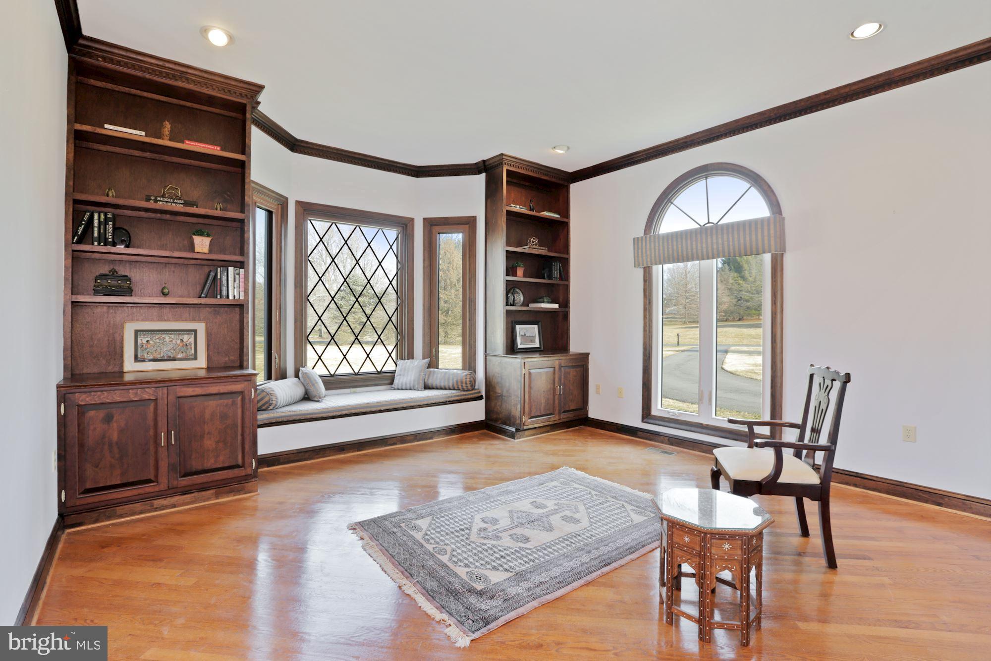 GLEN MILL KNOLLS - Residential