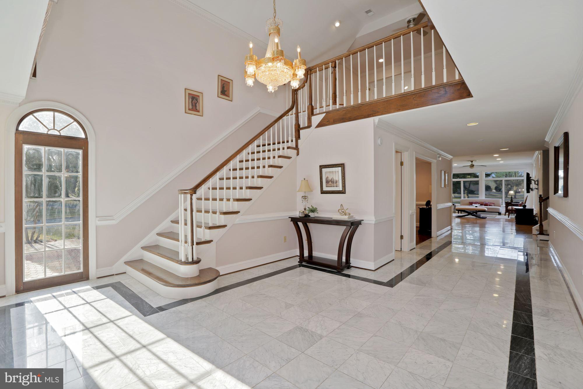 GLEN MILL KNOLLS - Residential