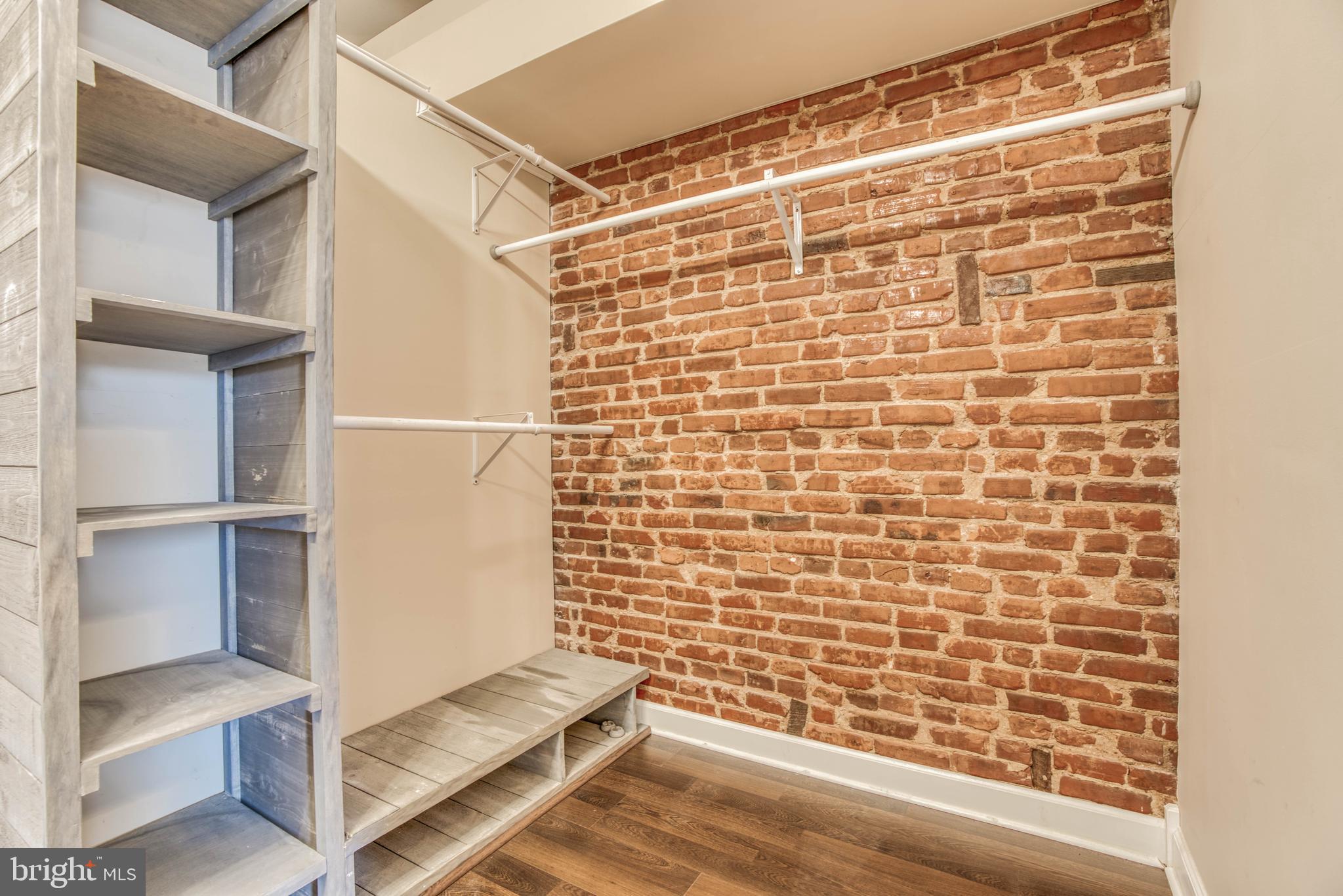 BREWERS HILL - Residential Lease