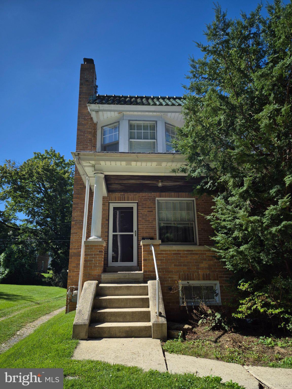 612 S 19TH STREET