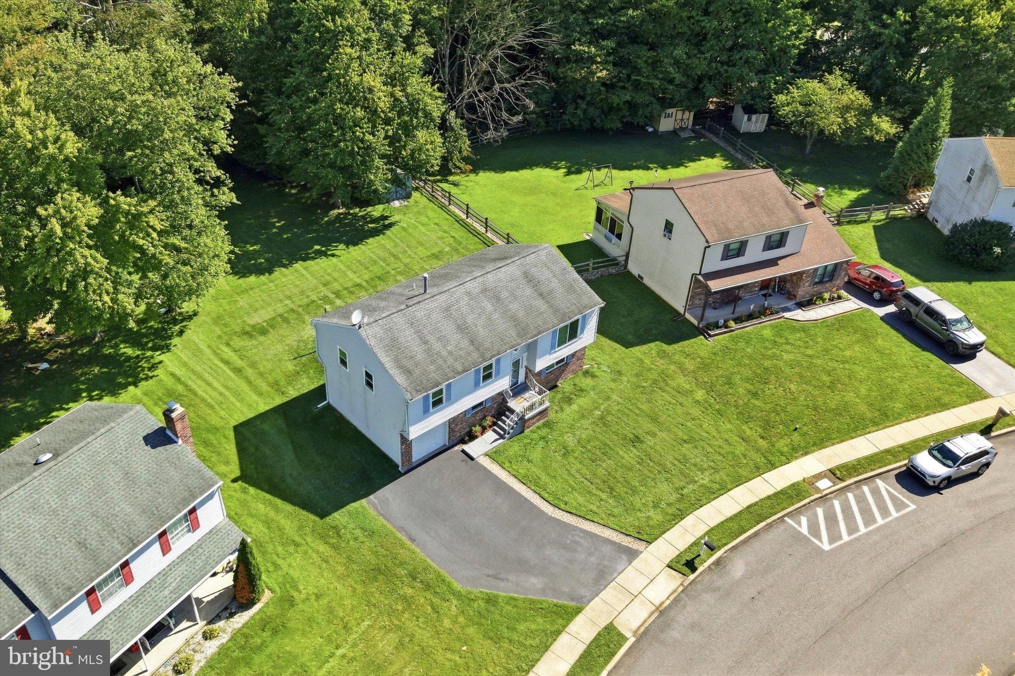 2309 FERNCROFT CIRCLE