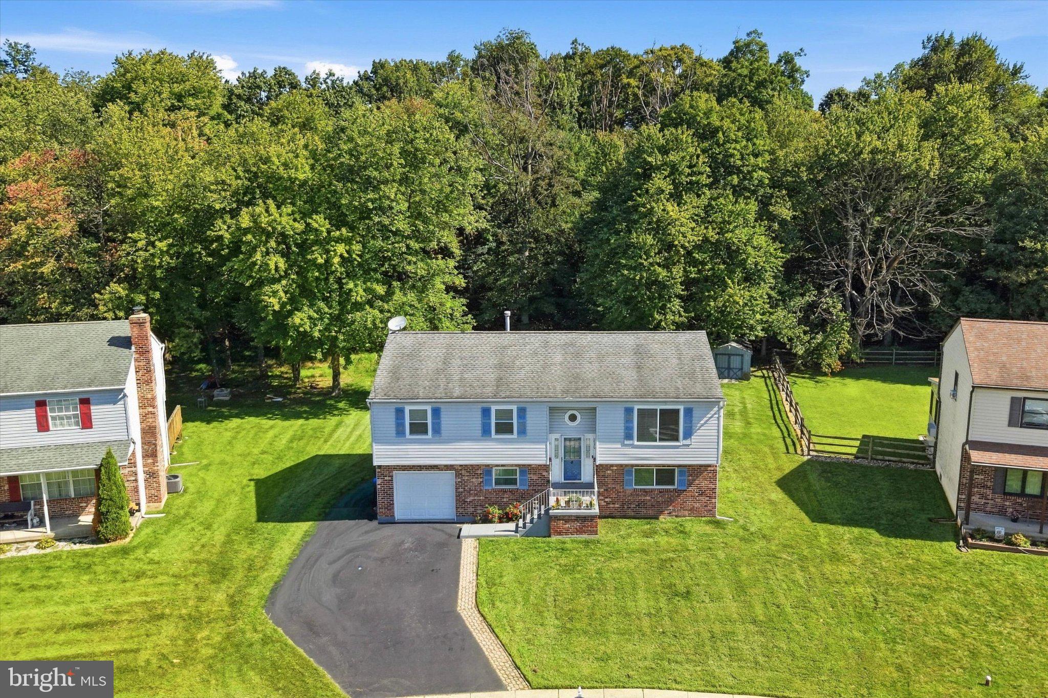 2309 FERNCROFT CIRCLE