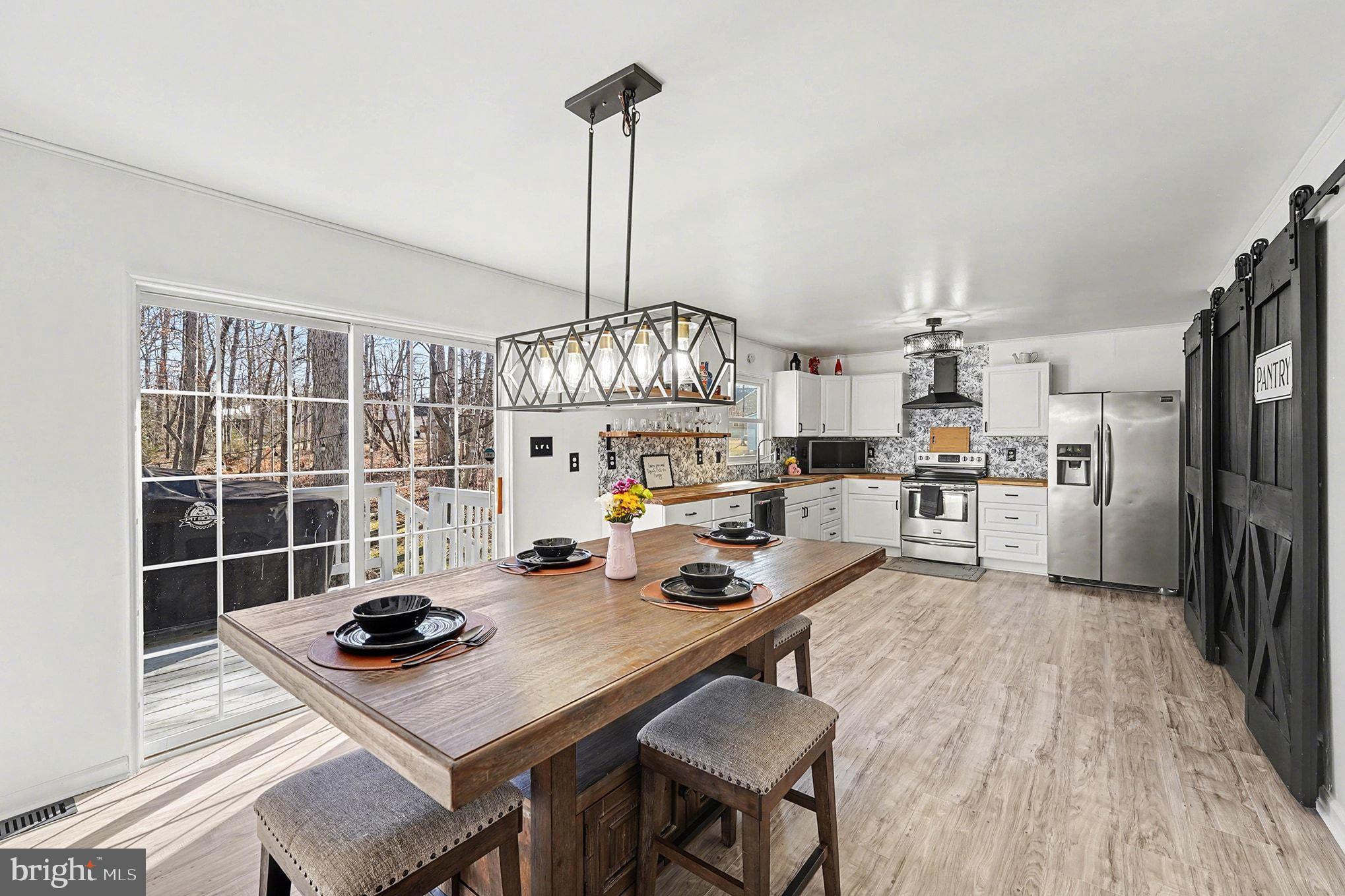 LAKE OF THE WOODS - Residential