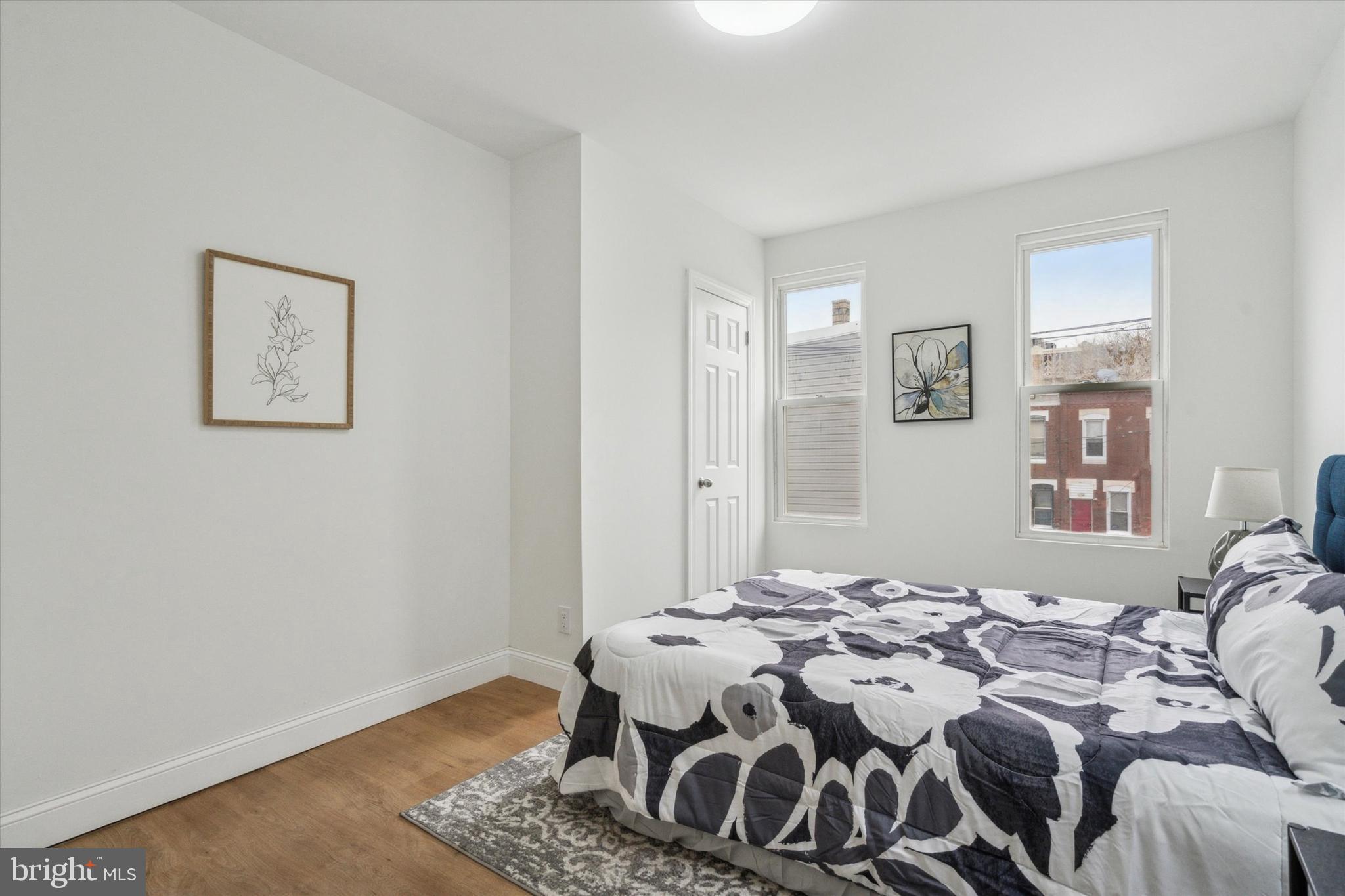 POINT BREEZE - Residential