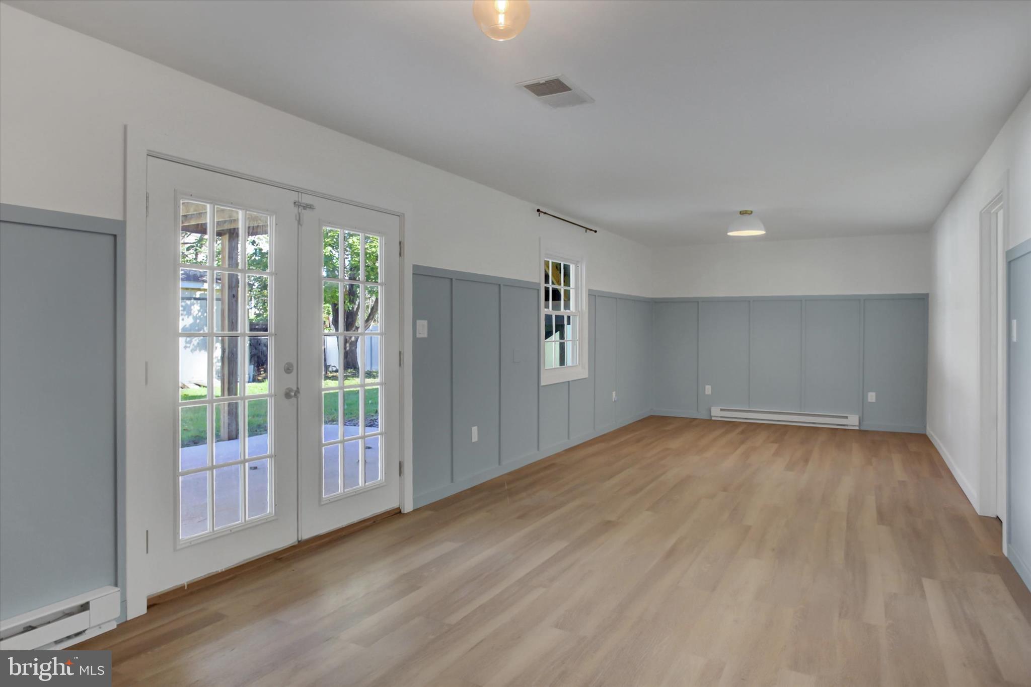 NOTTINGHAM DRIVE - Residential Lease