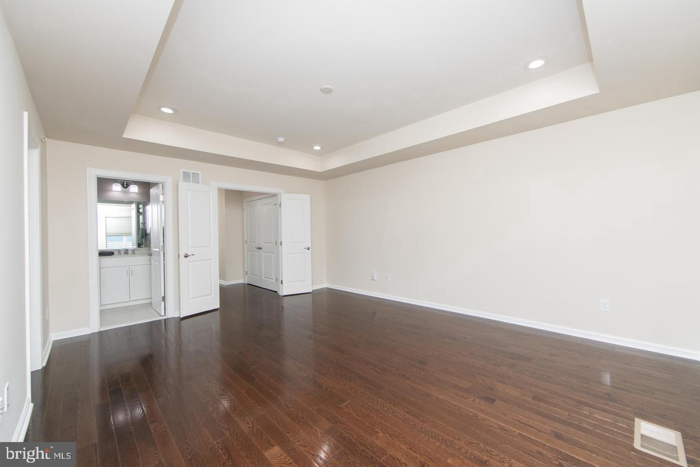 DANLEY - Residential