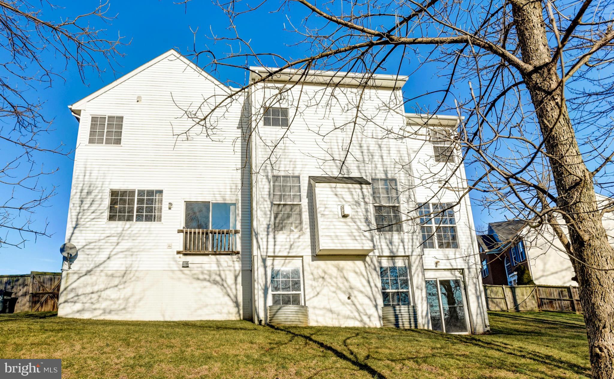 EDGEMONT - Residential