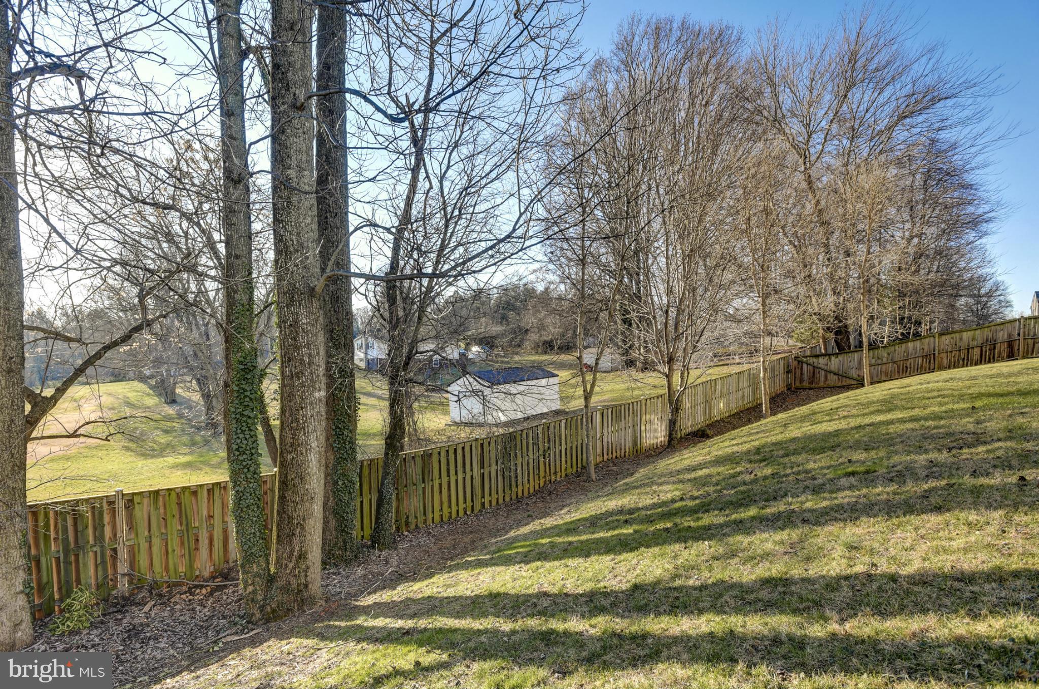 EDGEMONT - Residential