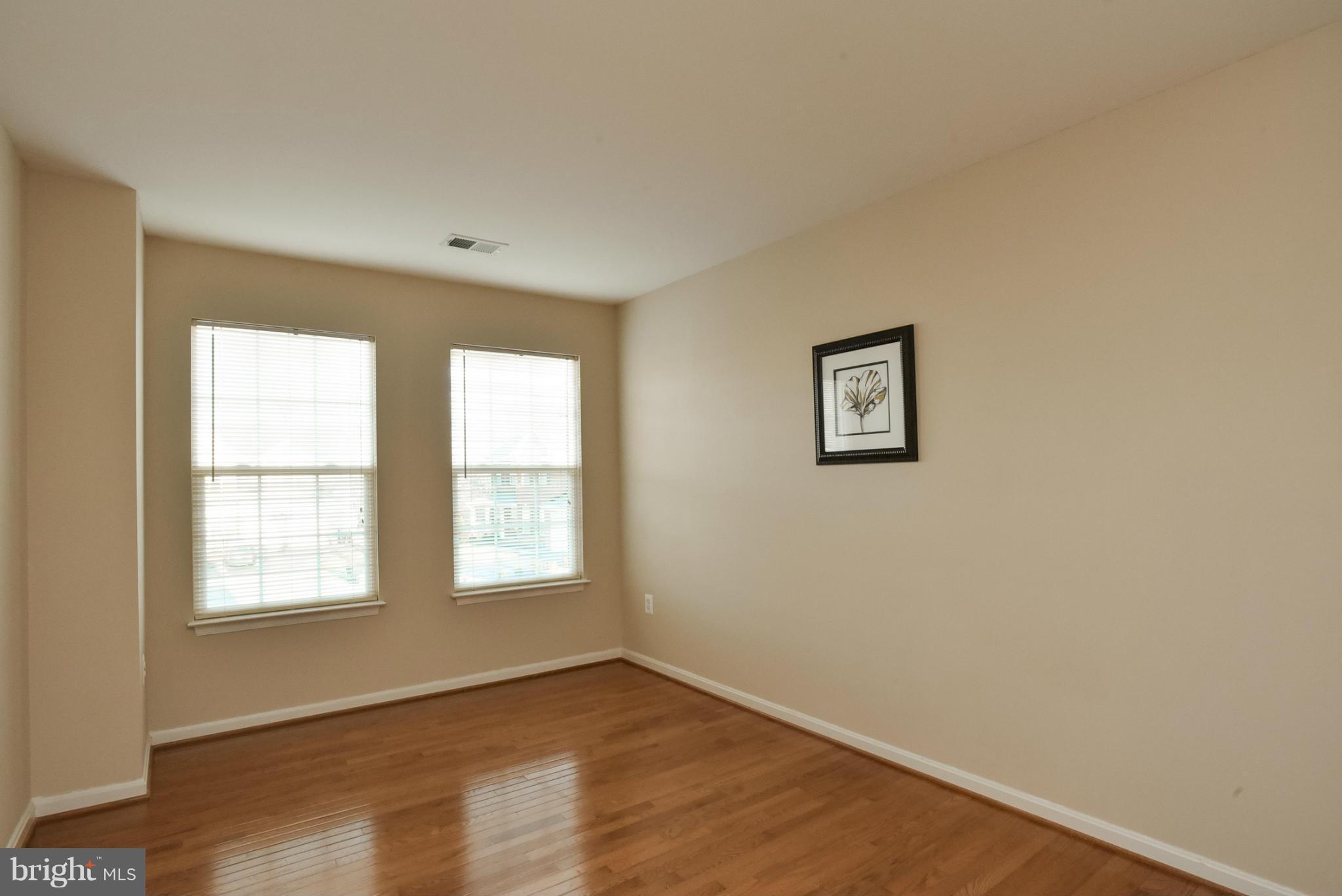 EDGEMONT - Residential