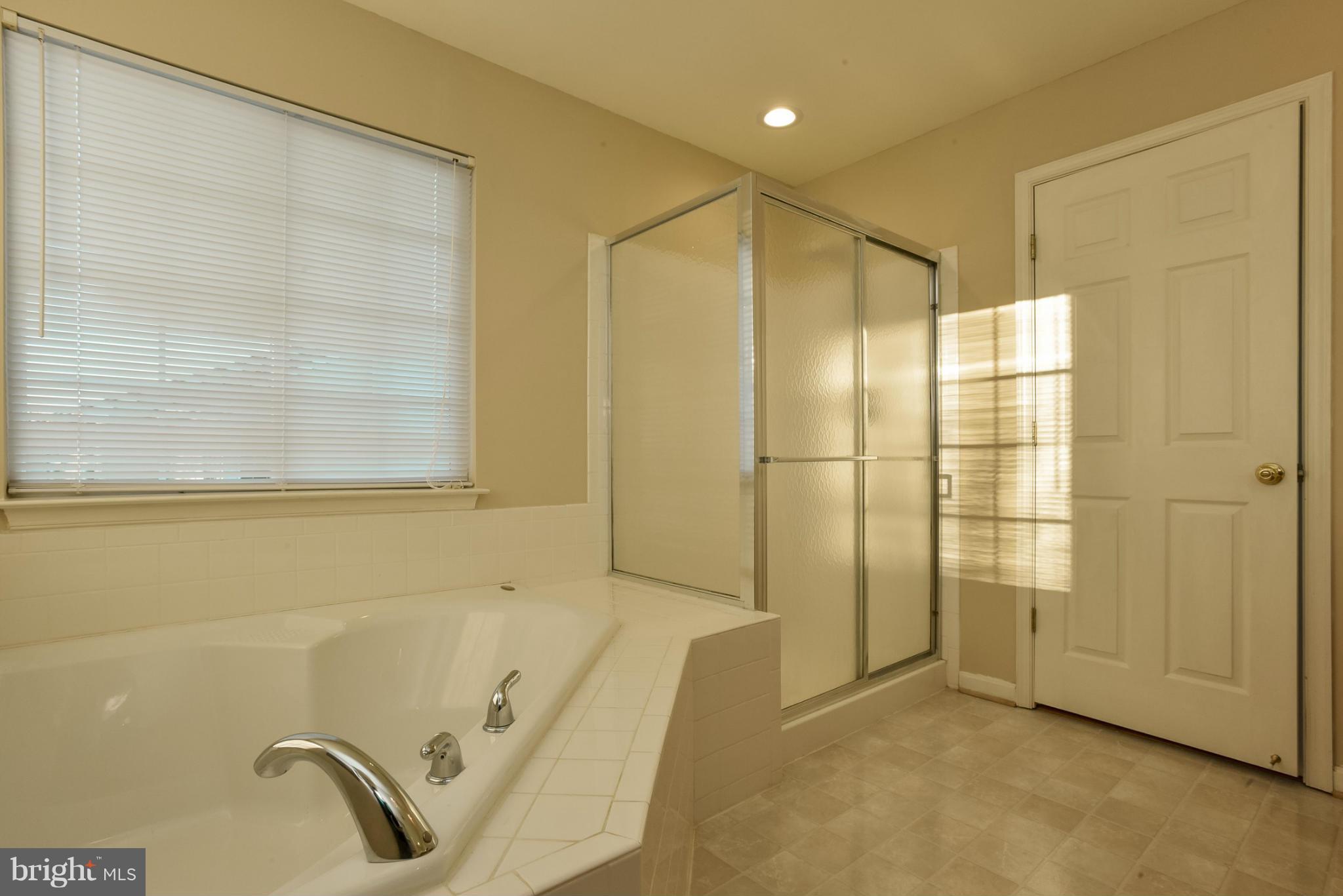 EDGEMONT - Residential