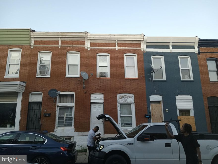 ONLINE AUCTION: Bankruptcy Lender Sale. Bidding begins 1/22/2026 @ 10:00 AM. Bidding ends 1/26/2026 @ 11:40 AM. List Price is Suggested Opening Bid. Deposit: $7,500.

Two-story townhome in Baltimore’s Madison-Eastend neighborhood, believed to be occupied. Short distance to Johns Hopkins Hospital and Patterson Park. Major traffic arteries: Orleans St and E Monument St.