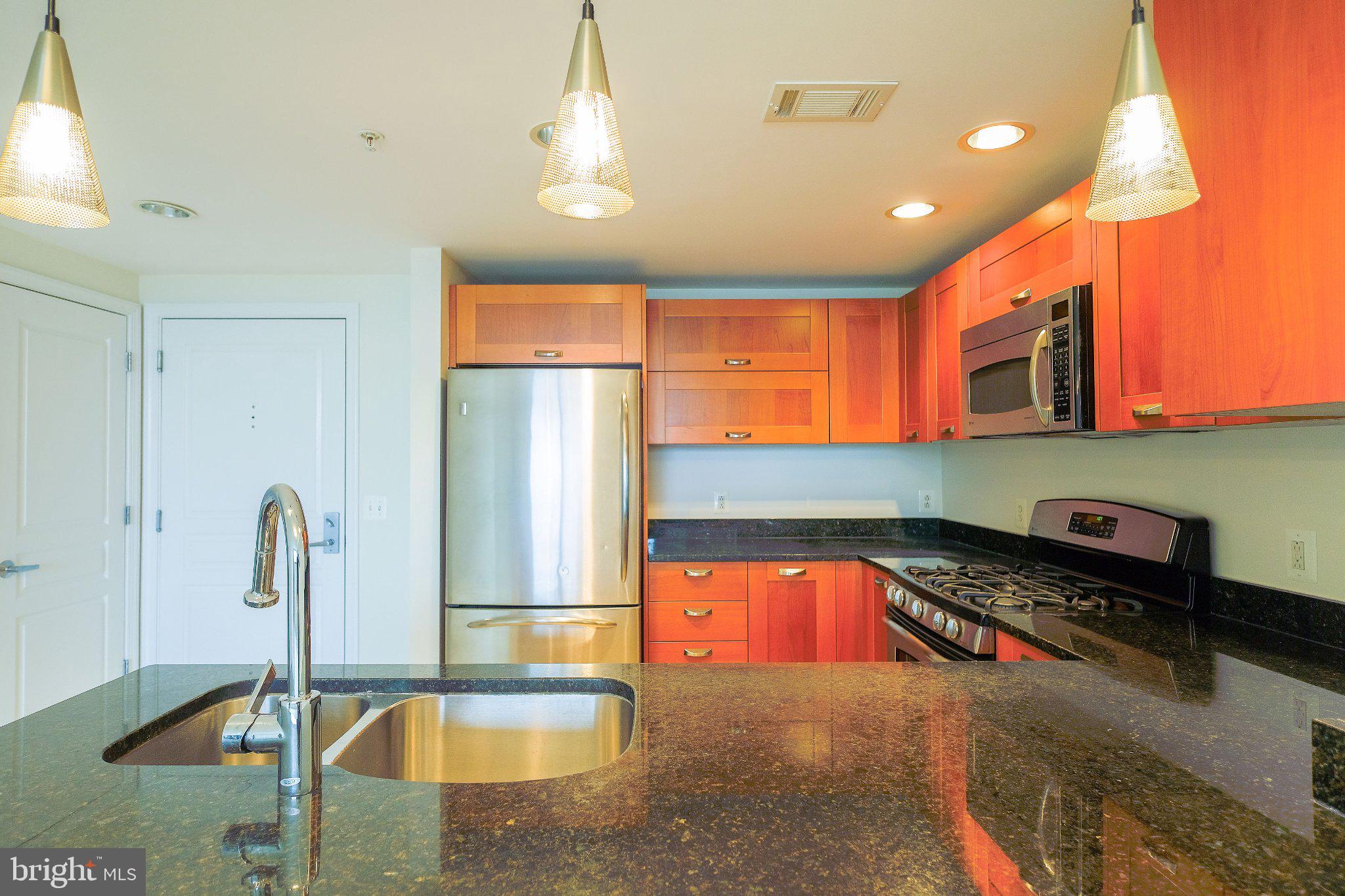 2451 MIDTOWN AVENUE 1226