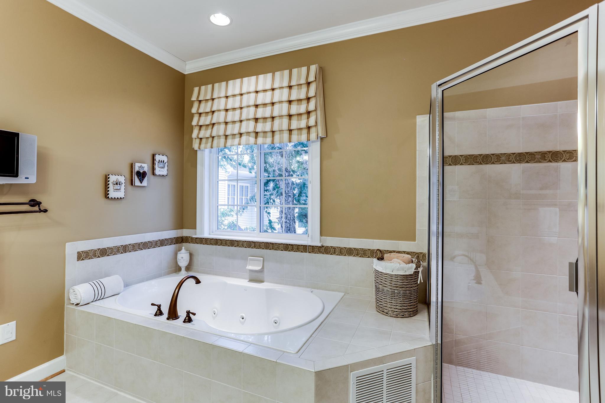 MONTICELLO - Residential