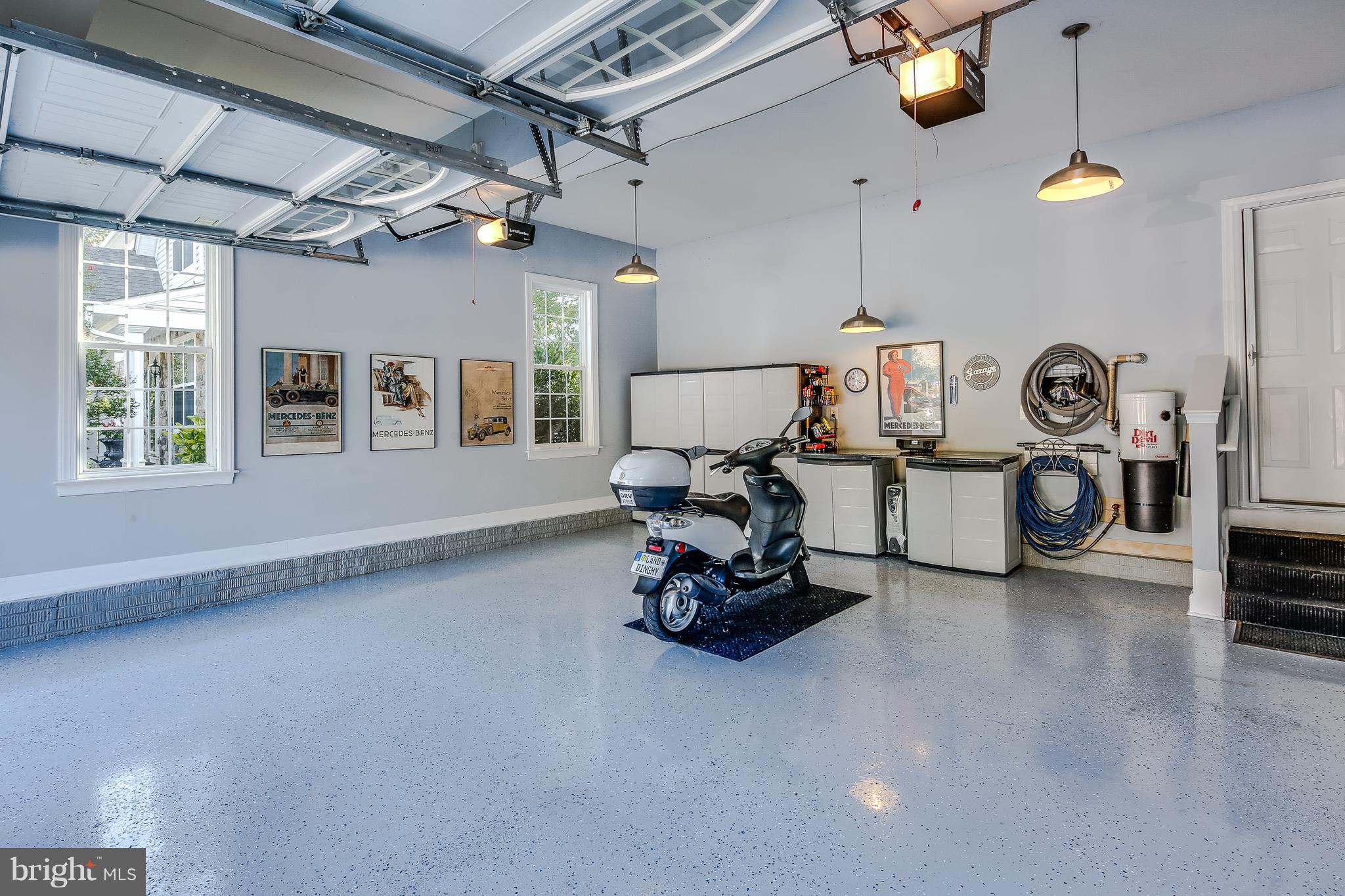 MONTICELLO - Residential