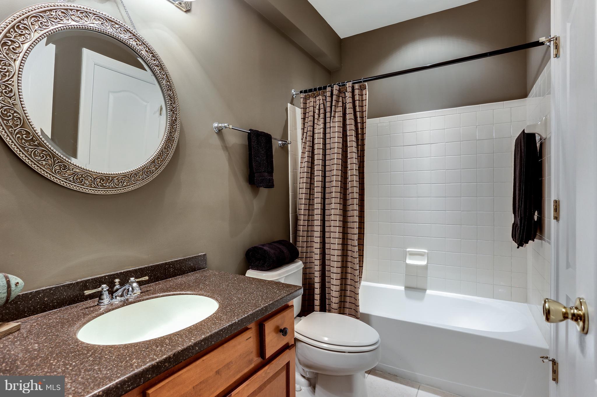 MONTICELLO - Residential