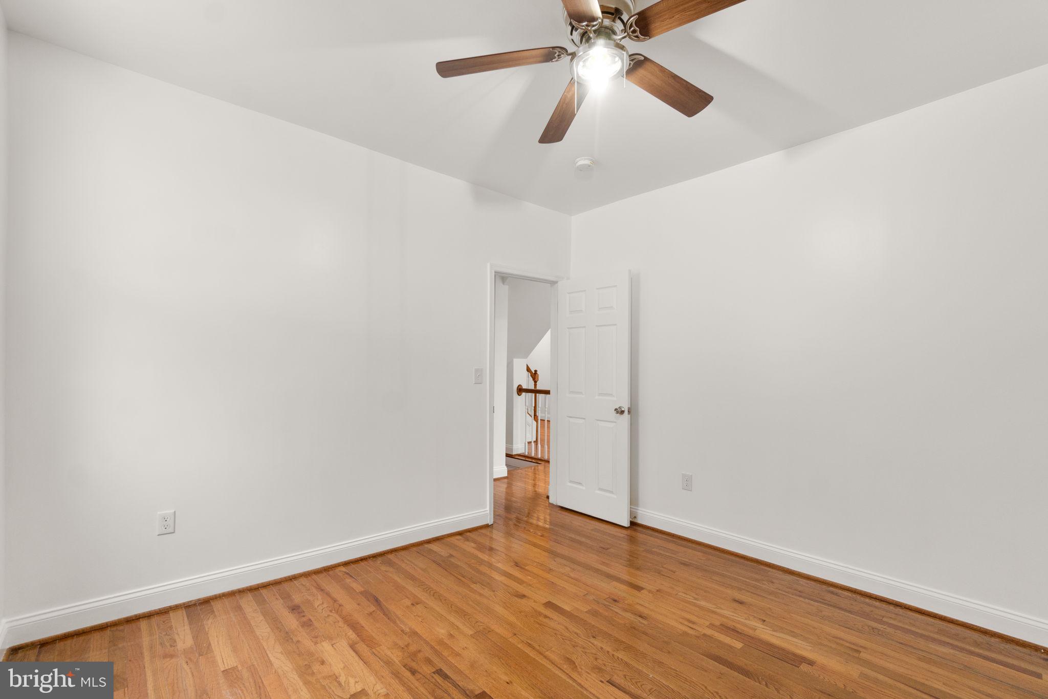 MORGAN PARK - Residential