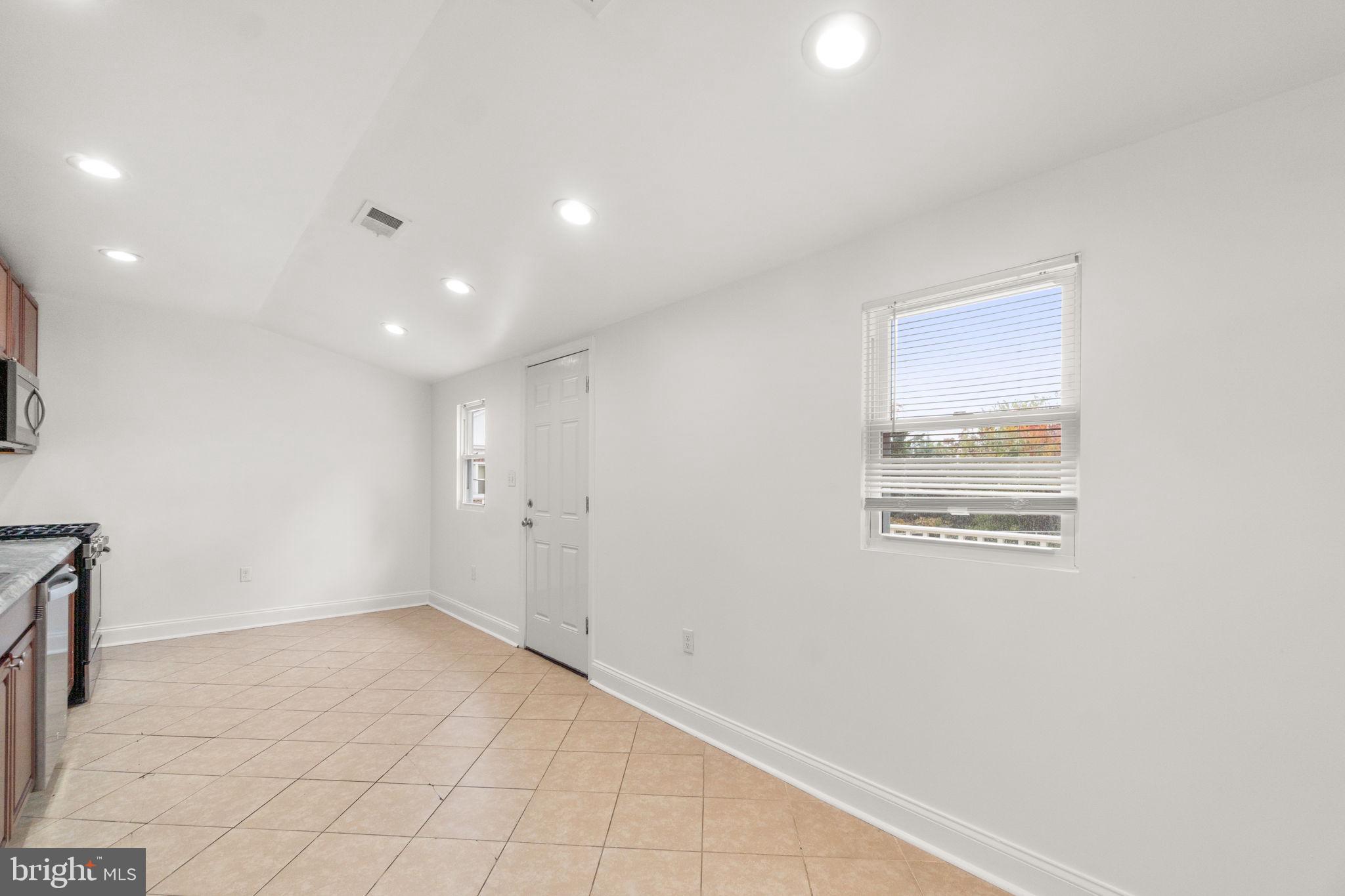 MORGAN PARK - Residential