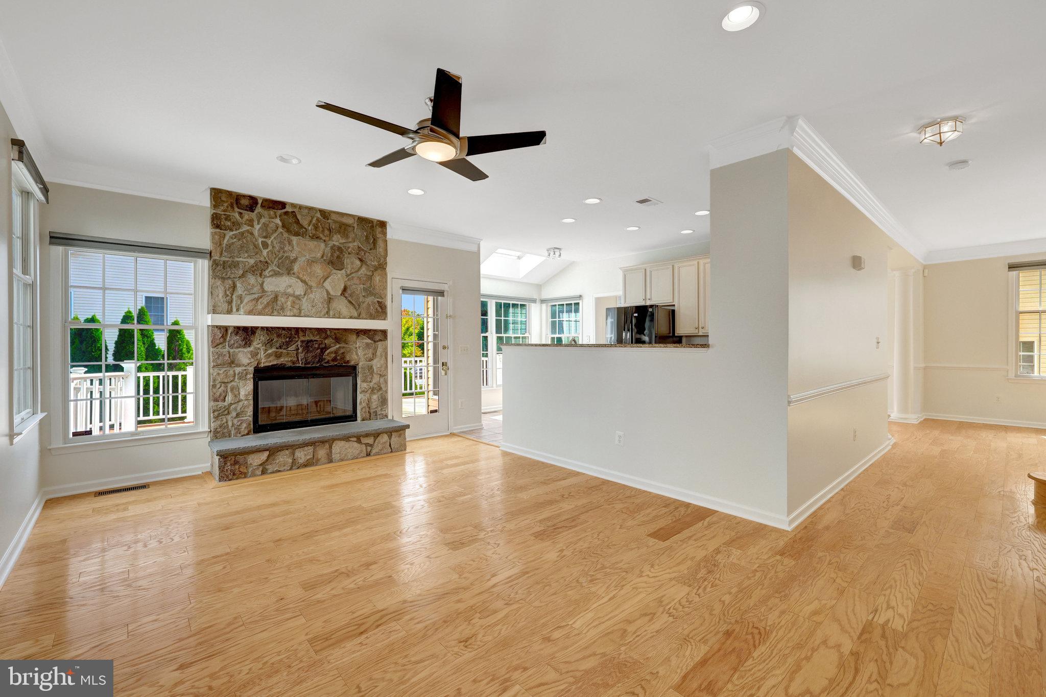 HUNT-BELMONT CNTRY CLUB - Residential