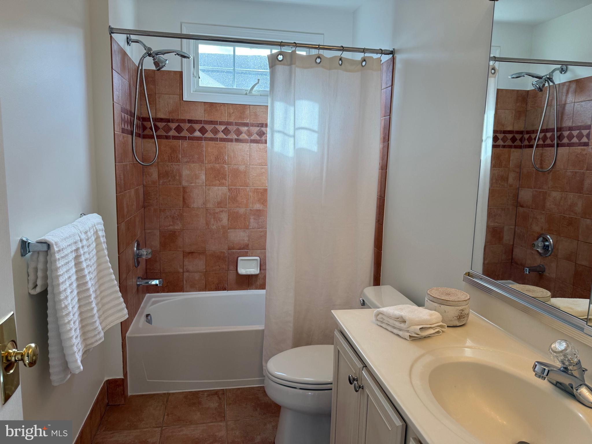 HUNT-BELMONT CNTRY CLUB - Residential