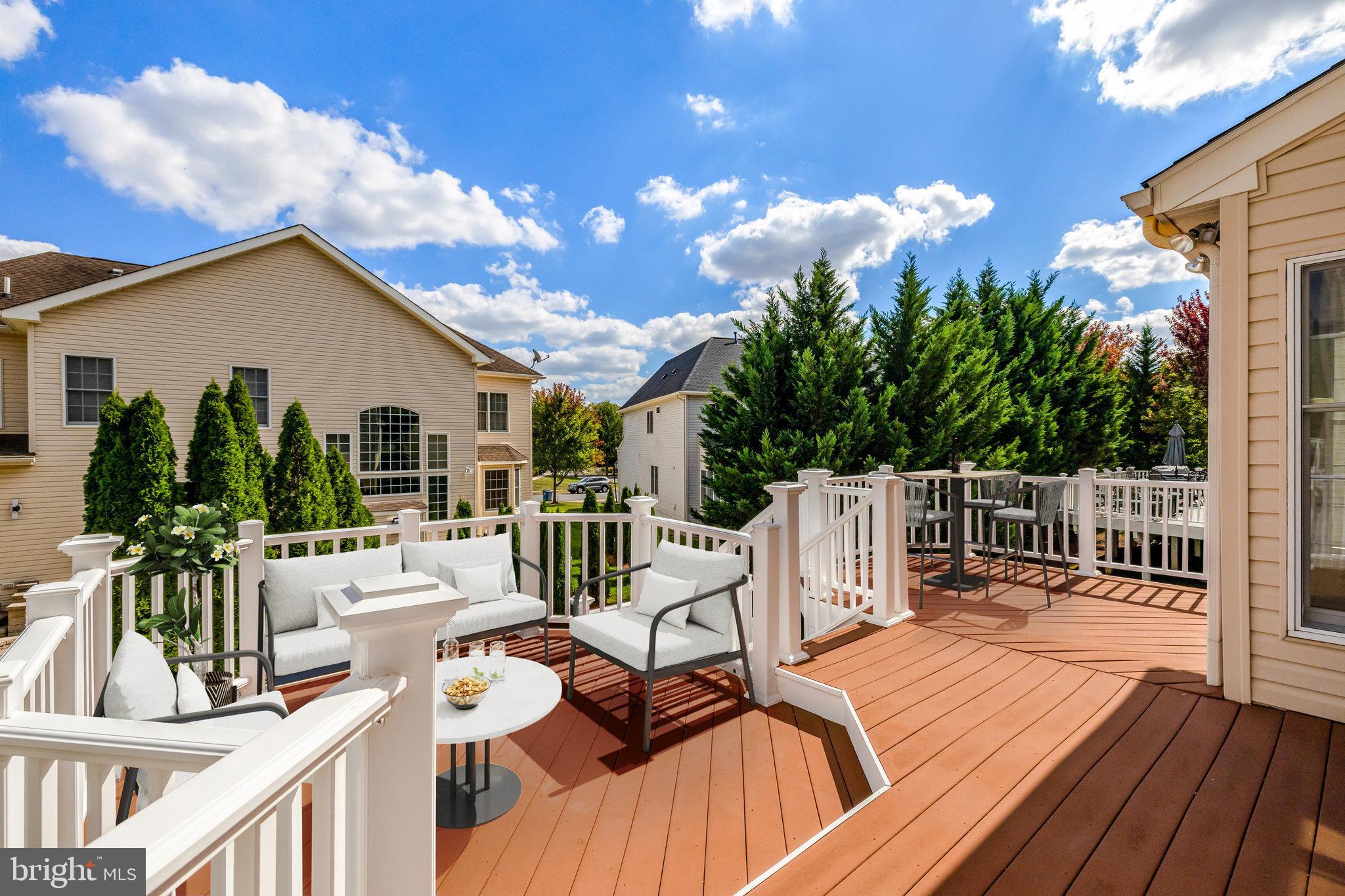 HUNT-BELMONT CNTRY CLUB - Residential