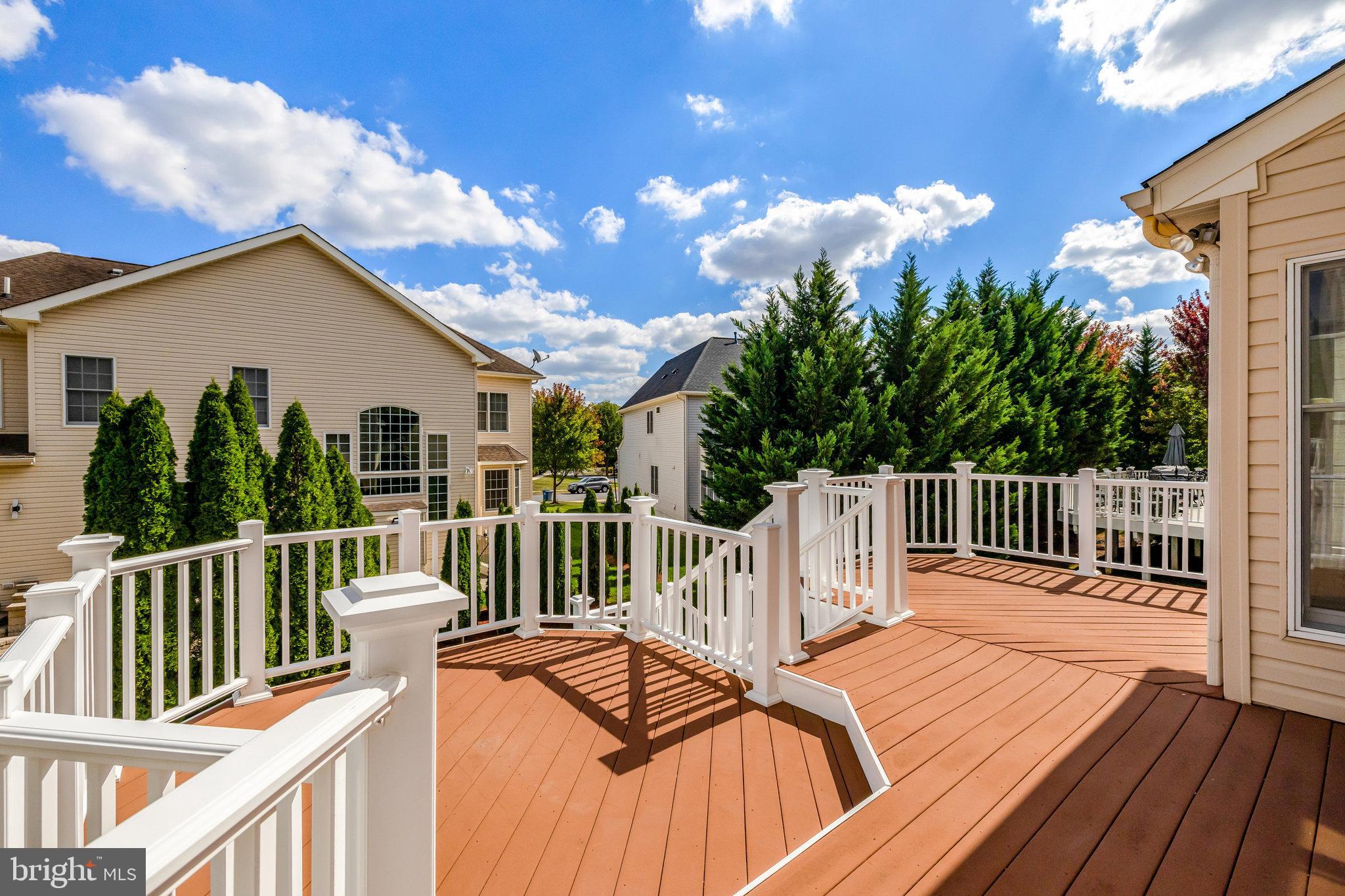 HUNT-BELMONT CNTRY CLUB - Residential