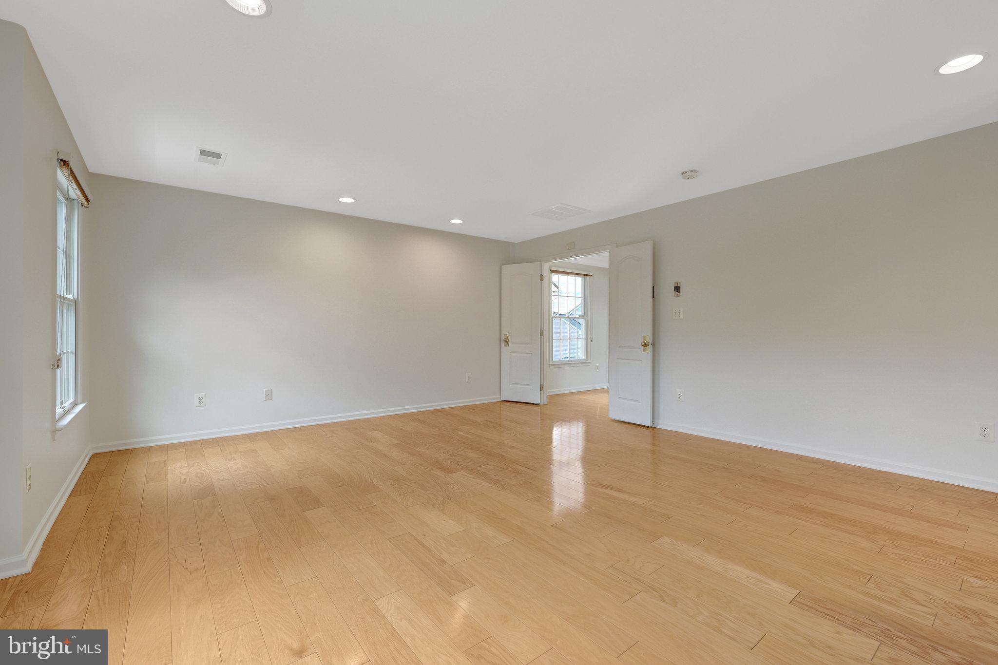 HUNT-BELMONT CNTRY CLUB - Residential