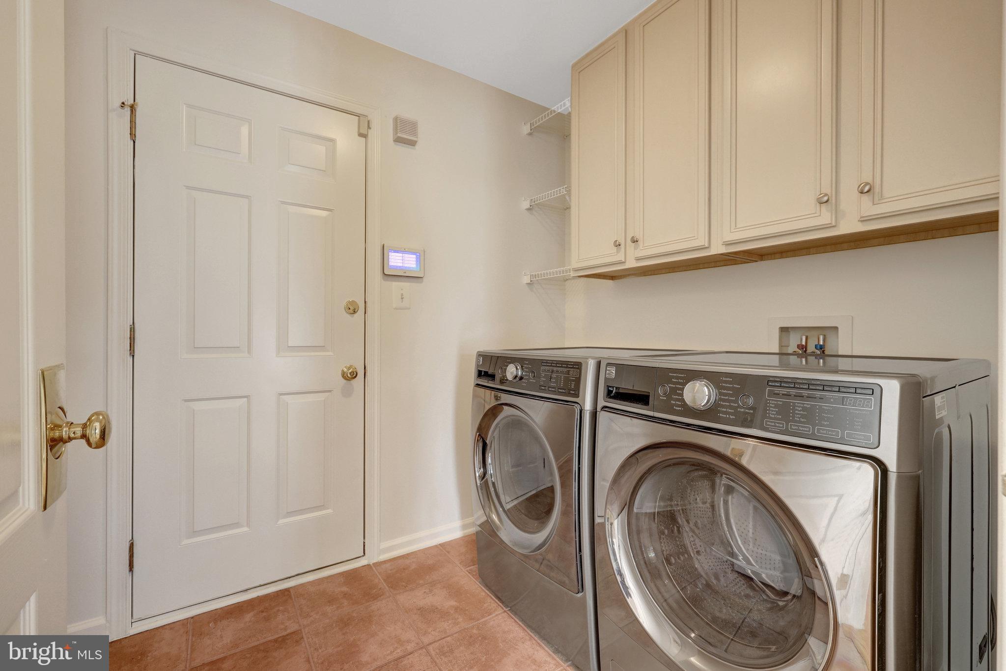 HUNT-BELMONT CNTRY CLUB - Residential