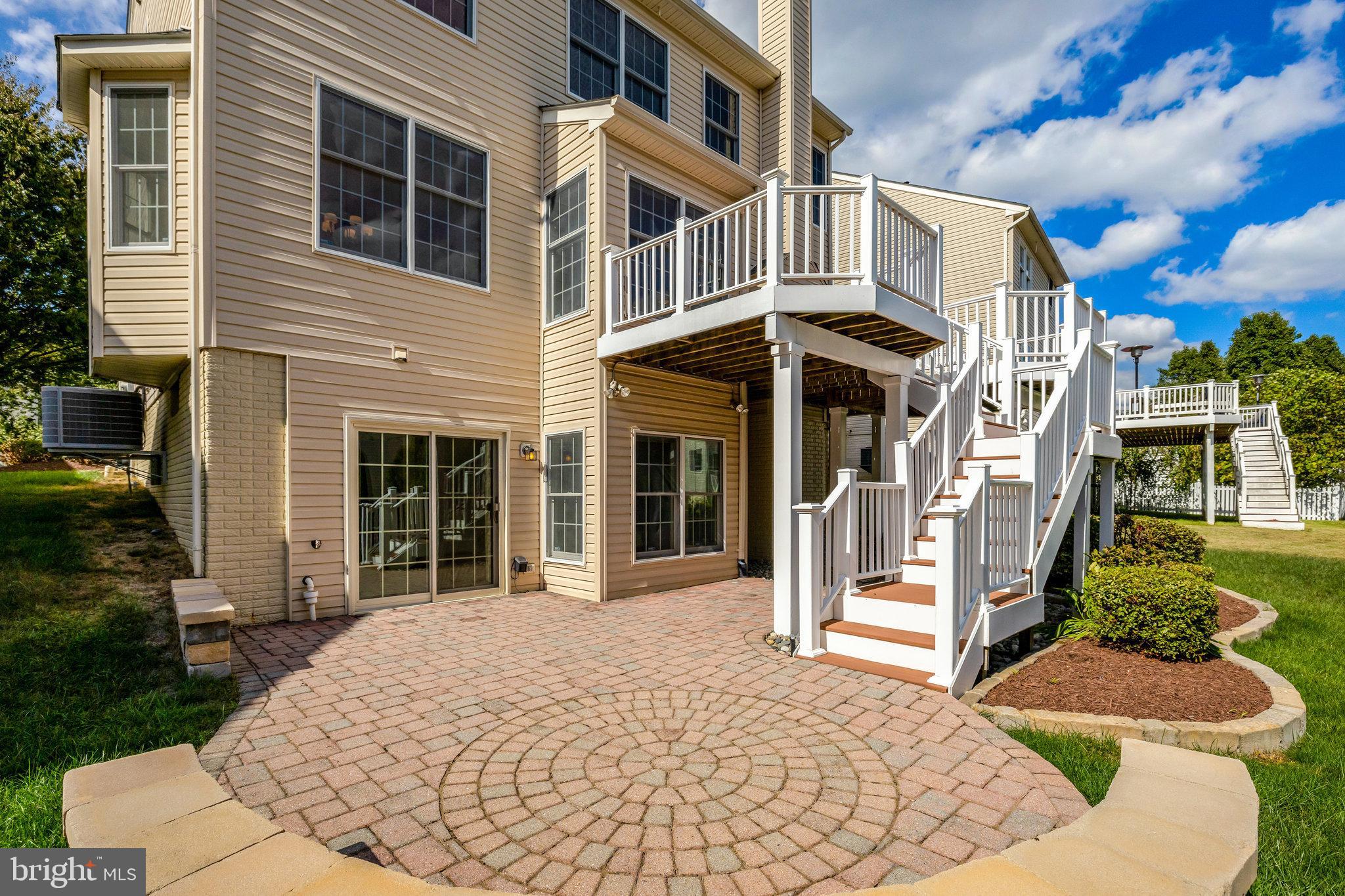 HUNT-BELMONT CNTRY CLUB - Residential