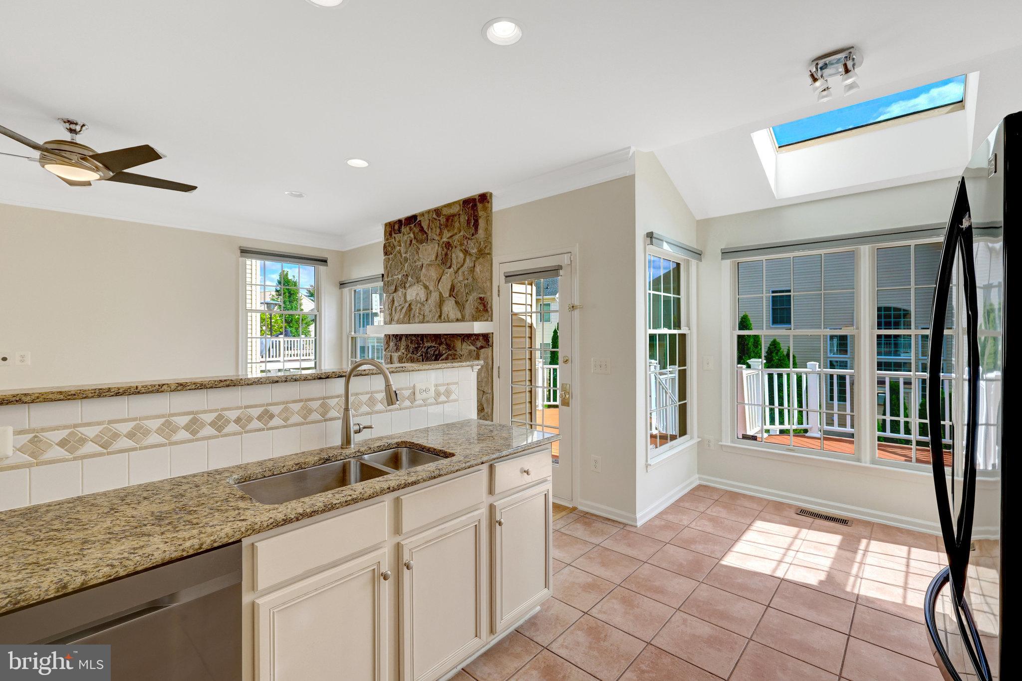 HUNT-BELMONT CNTRY CLUB - Residential