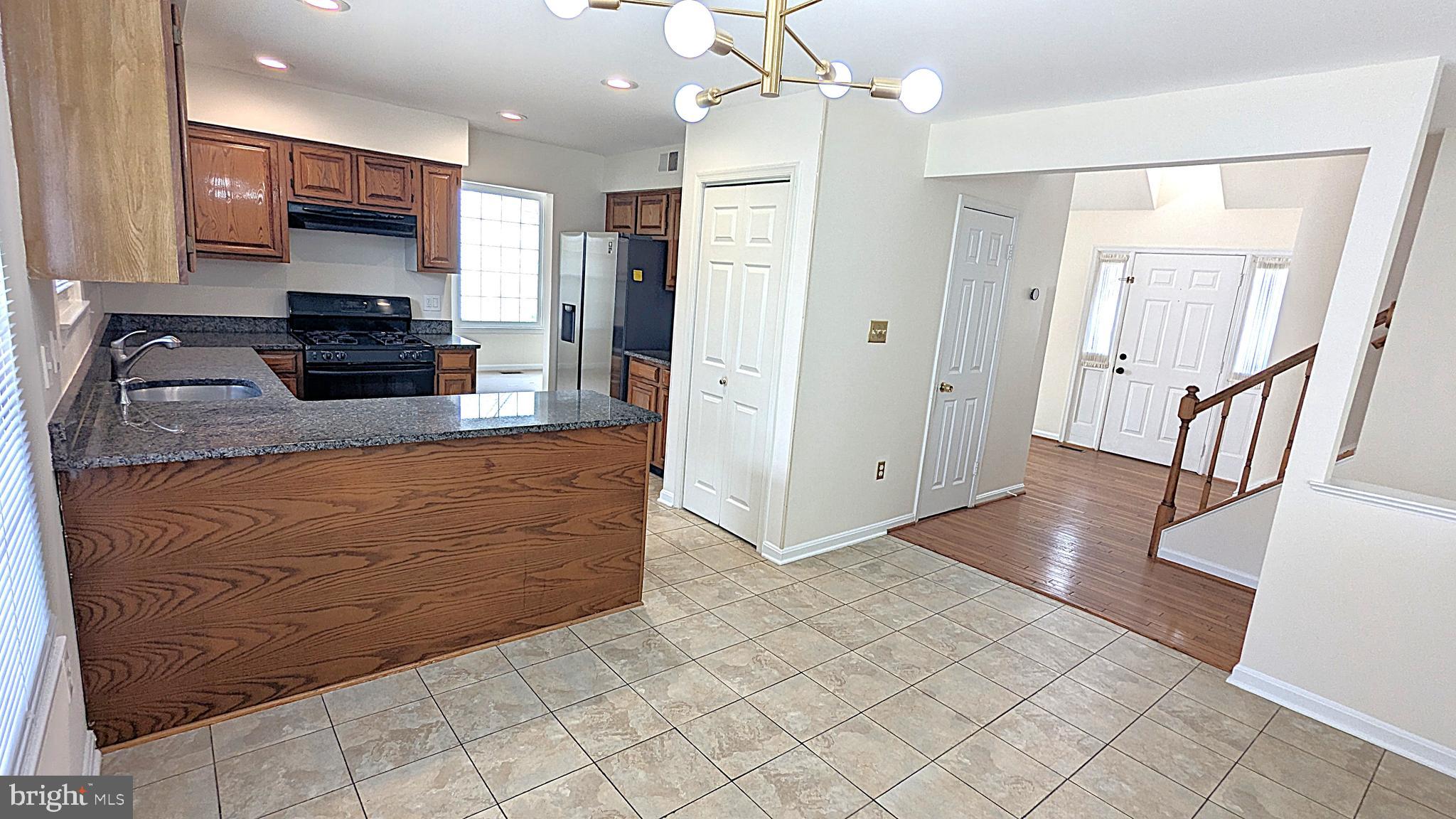 EMERALD CHASE - Residential Lease