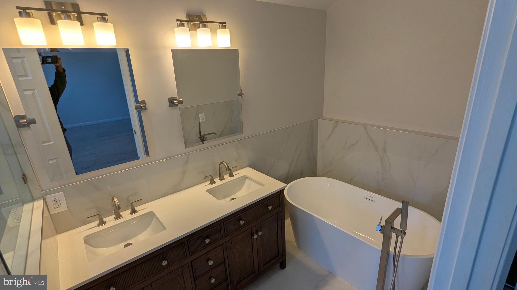 EMERALD CHASE - Residential Lease