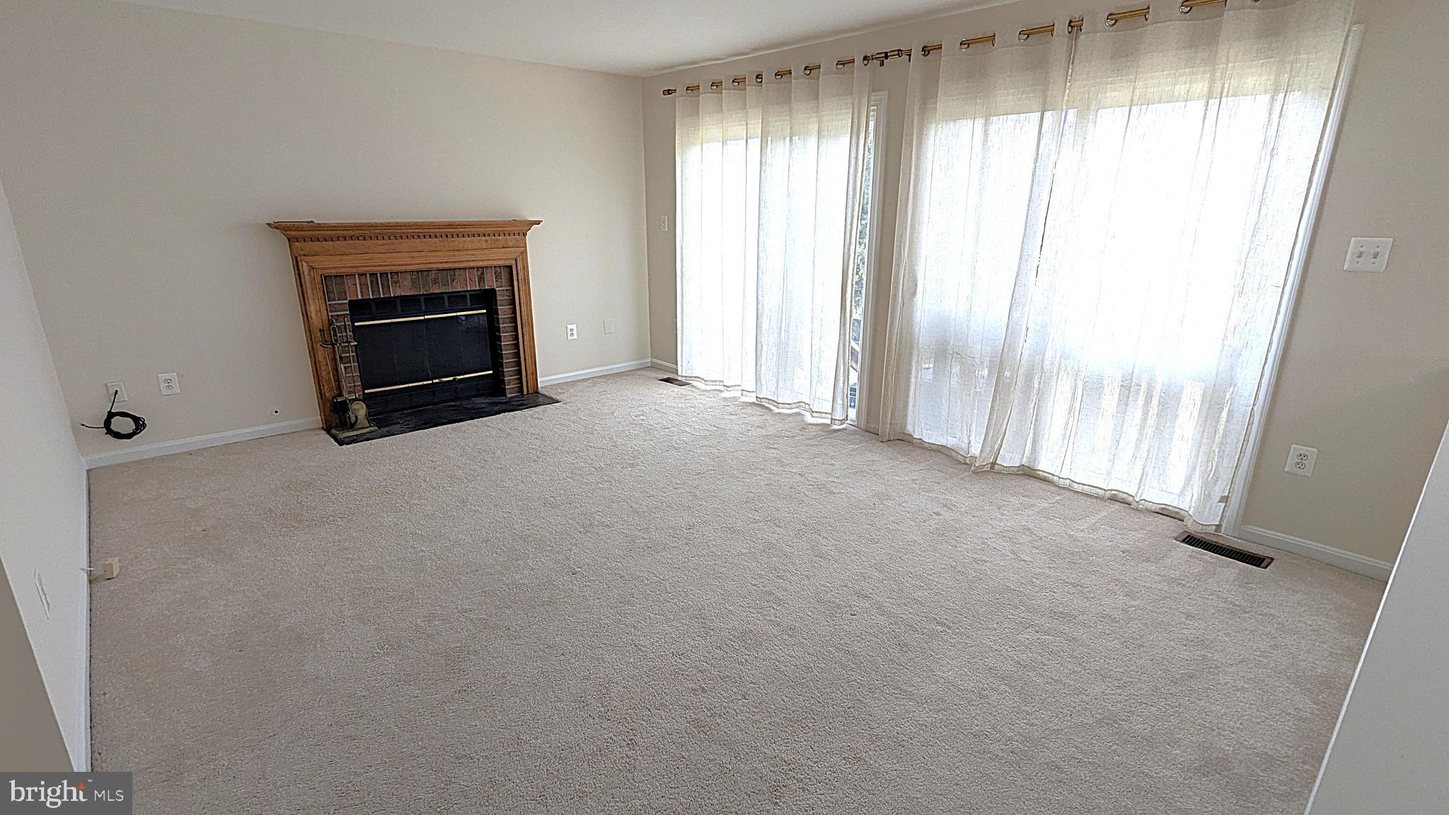 EMERALD CHASE - Residential Lease