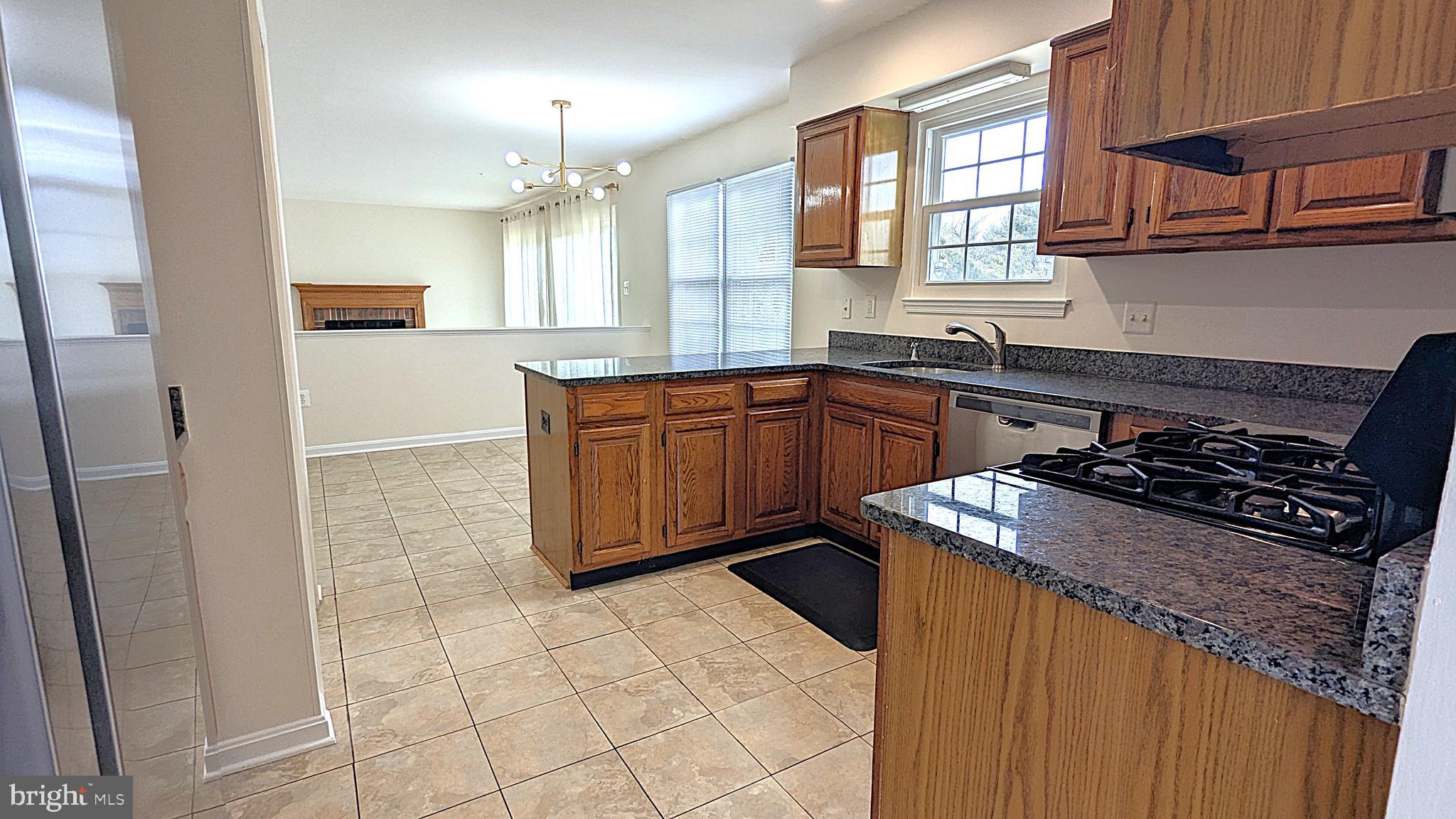 EMERALD CHASE - Residential Lease