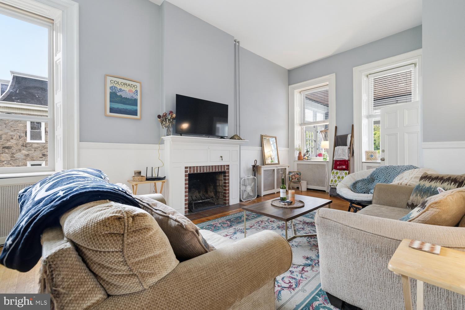 EAST FALLS - Residential
