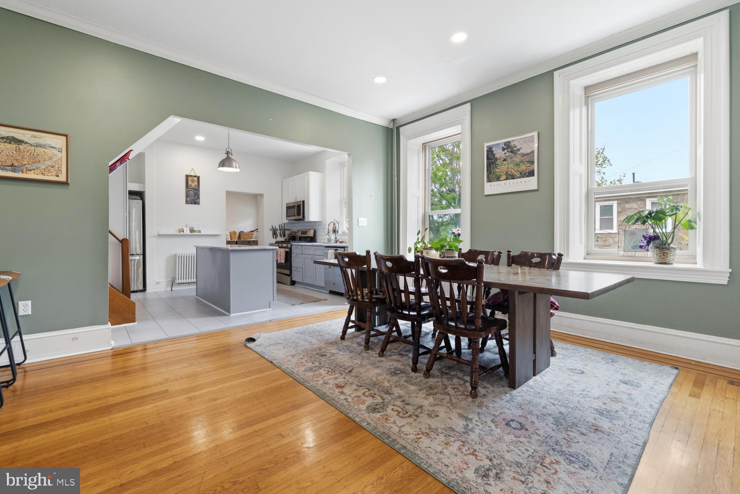 EAST FALLS - Residential