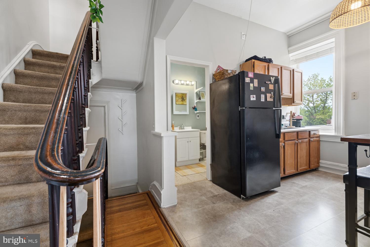 EAST FALLS - Residential