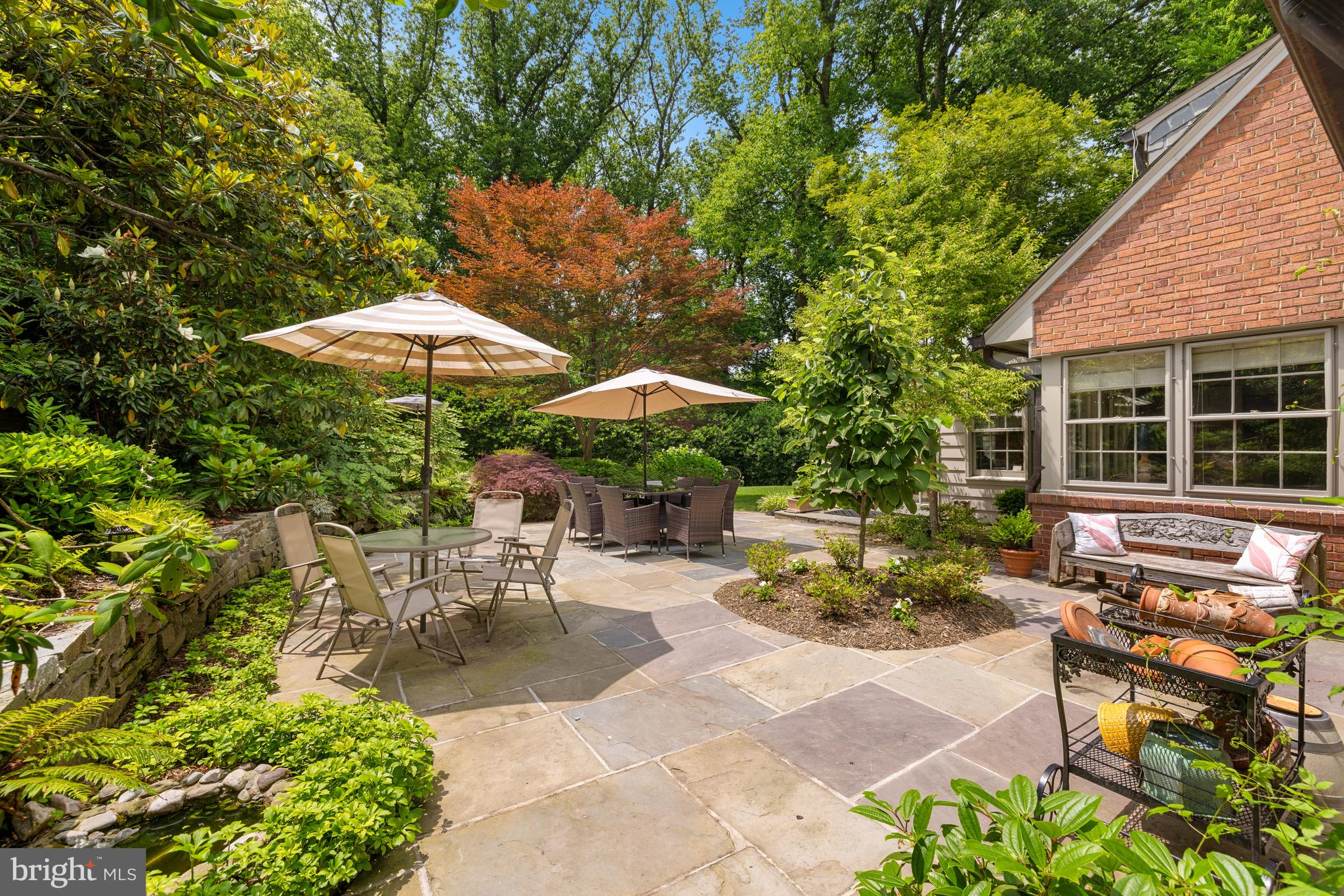 SPRING VALLEY - Residential
