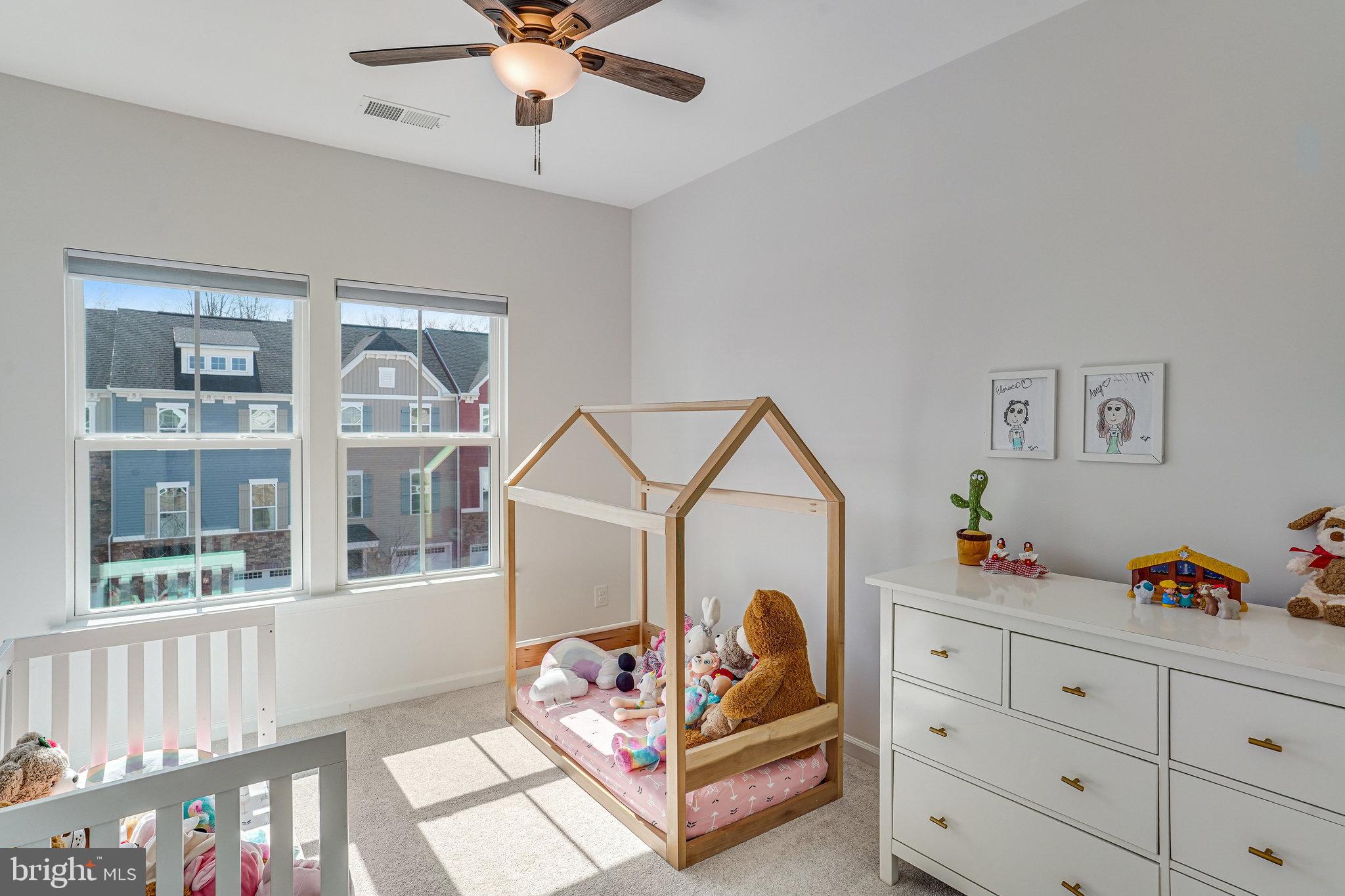 BRADLEY SQUARE - Residential Lease