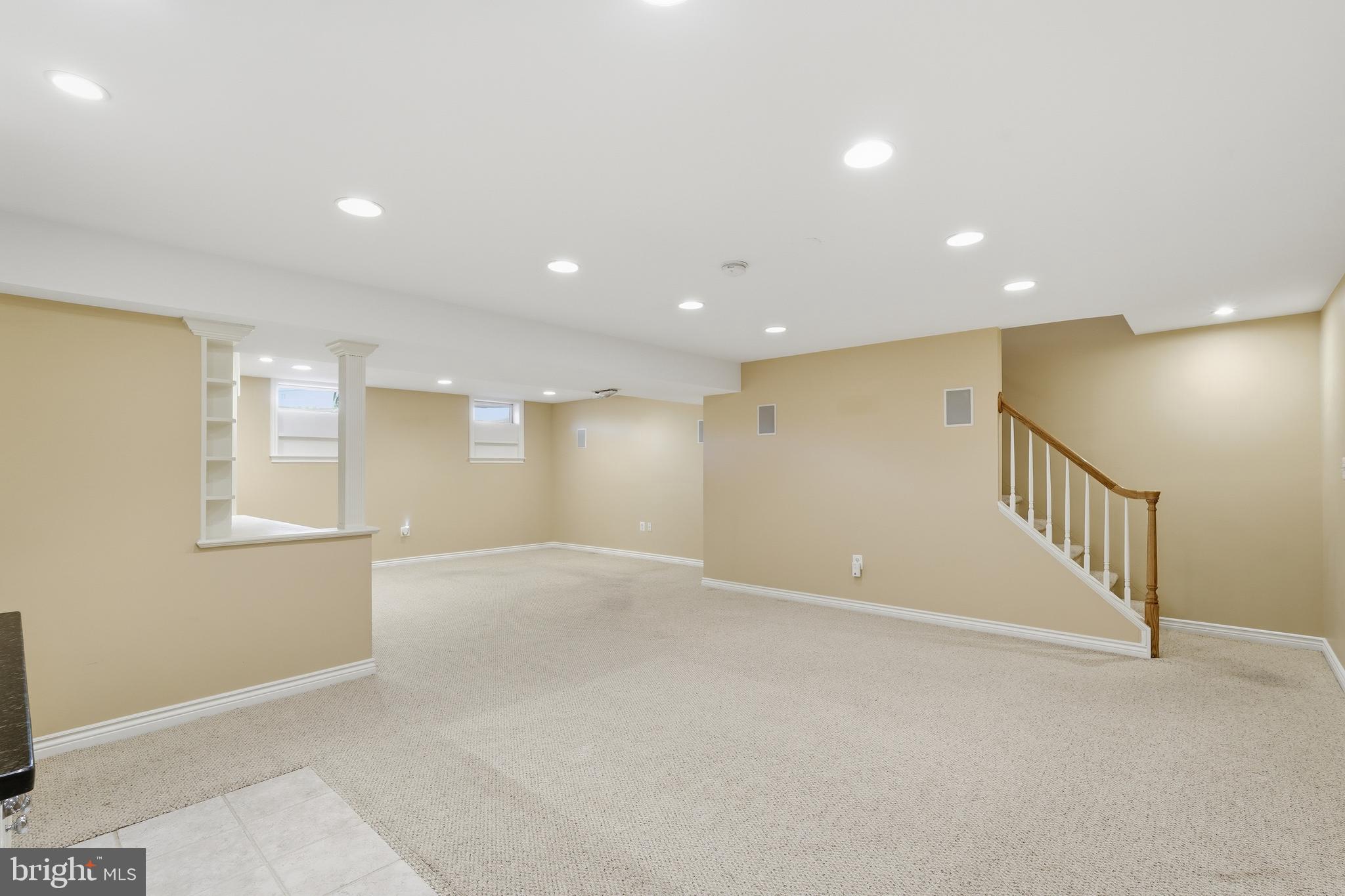 COUNTRYSIDE - Residential